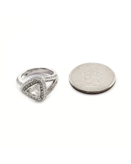 1.07ct VS2, E GIA Certified Trilliant Diamond Engagement Ring in 18K White Gold - Image 6