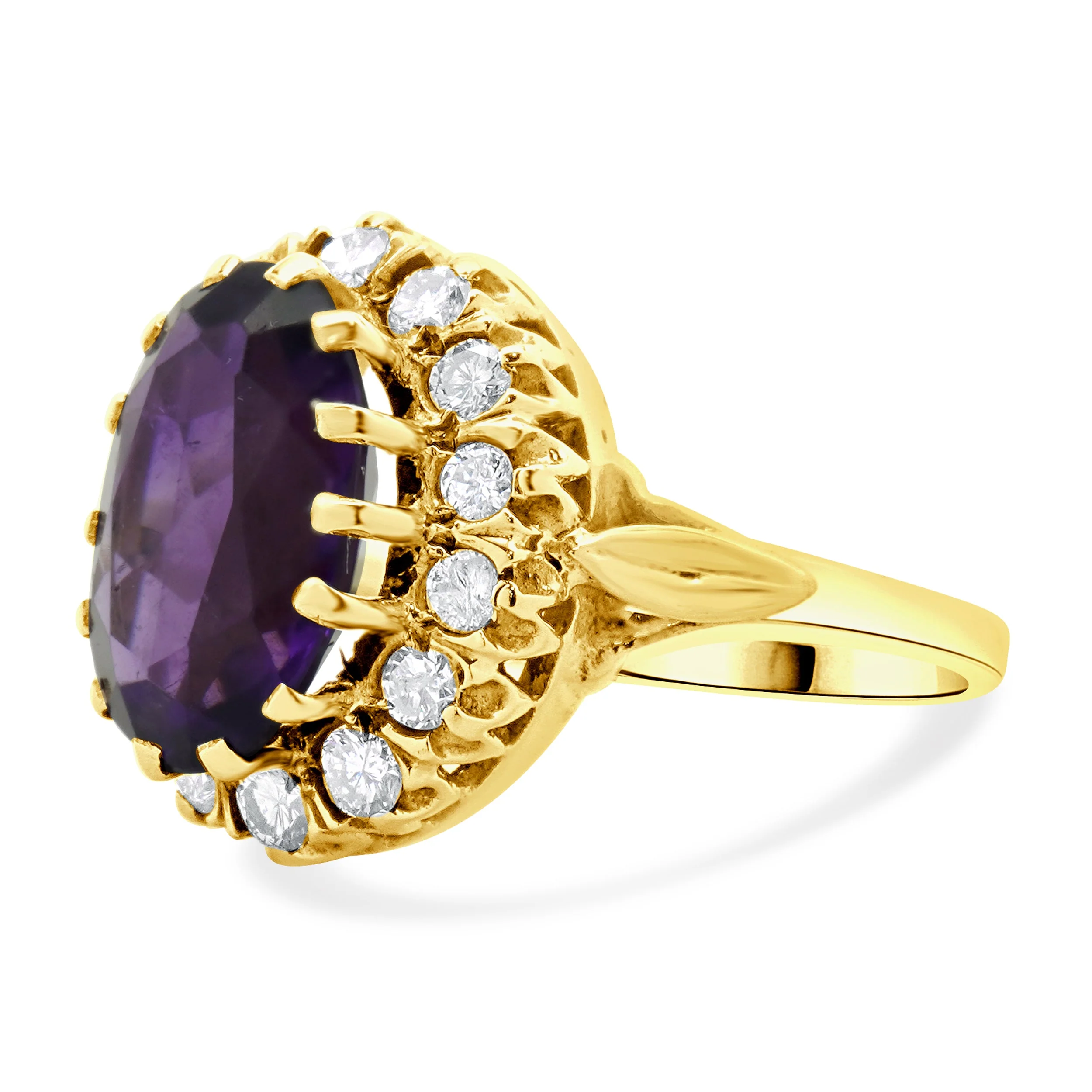 10 Karat Yellow Gold Oval Amethyst and Diamond Cocktail Ring - Image 2