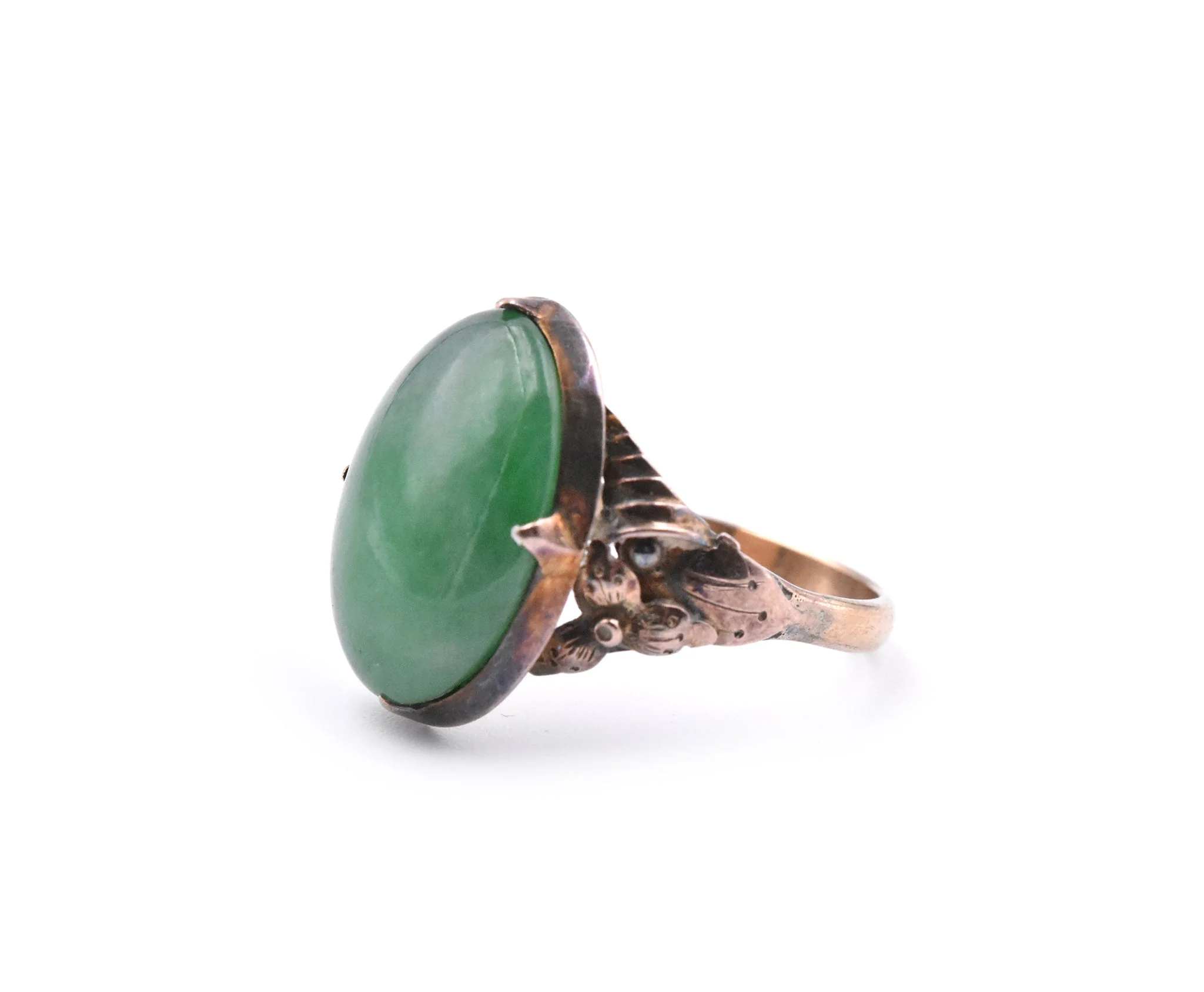 10k Yellow Gold Vintage Cabochon Jade Ring - Image 2