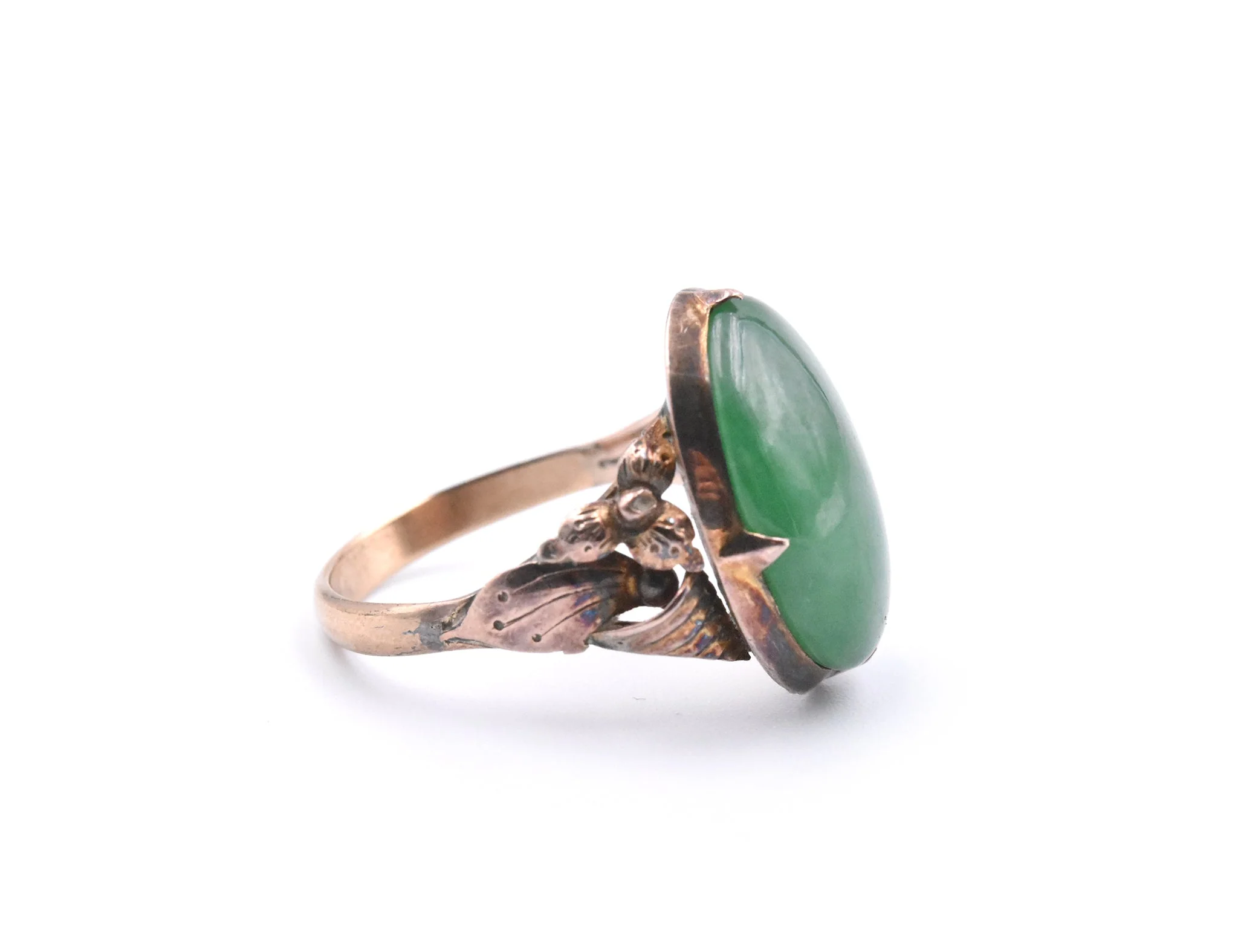 10k Yellow Gold Vintage Cabochon Jade Ring - Image 3