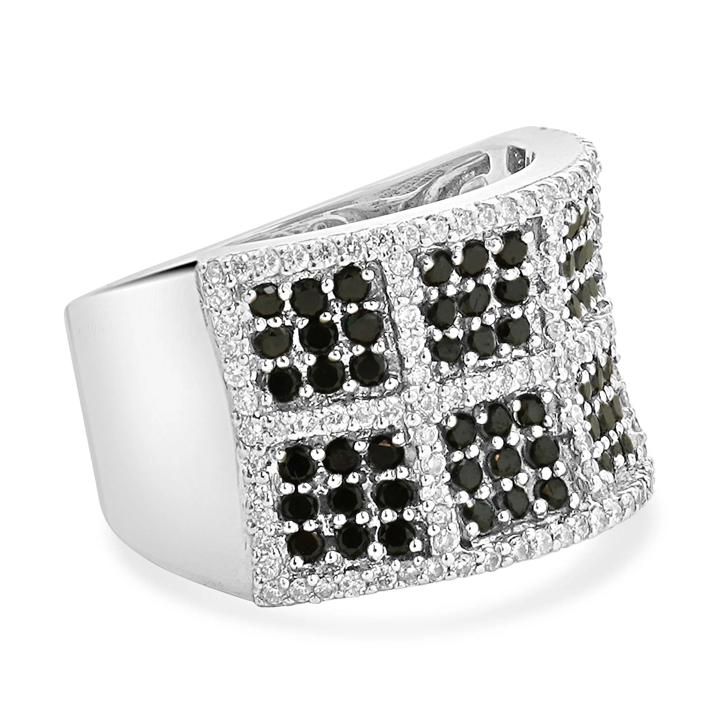 14 Karat White Gold Black and White Diamond Block Ring - Image 3