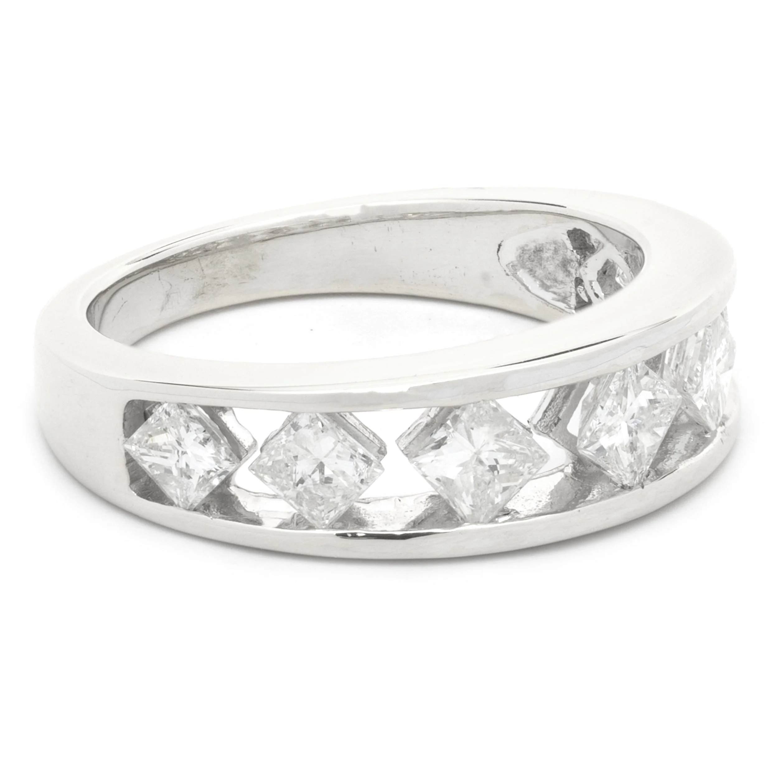 14 Karat White Gold Diamond Band - Image 2