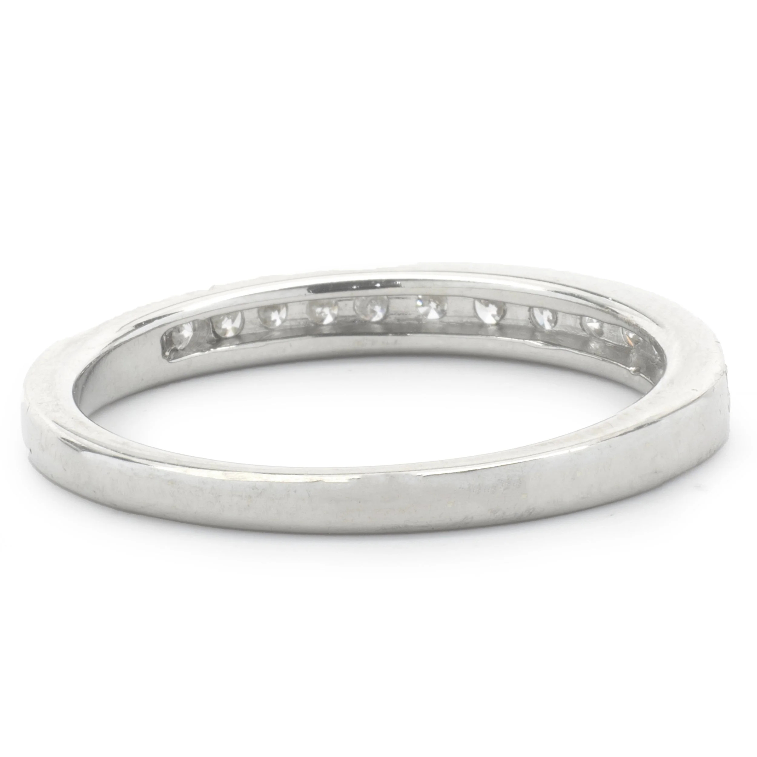 14 Karat White Gold Diamond Band - Image 4