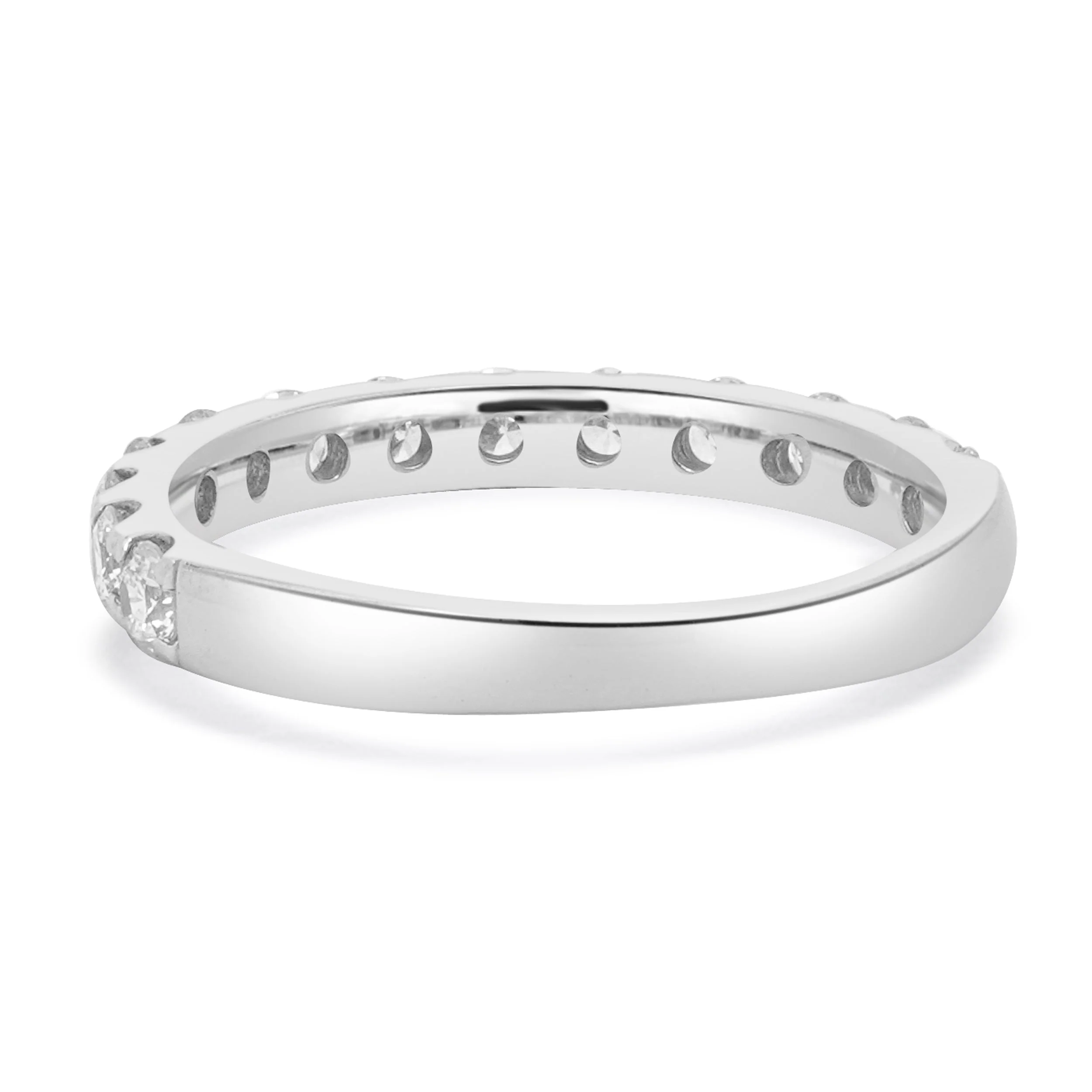 14 Karat White Gold Diamond Band - Image 3