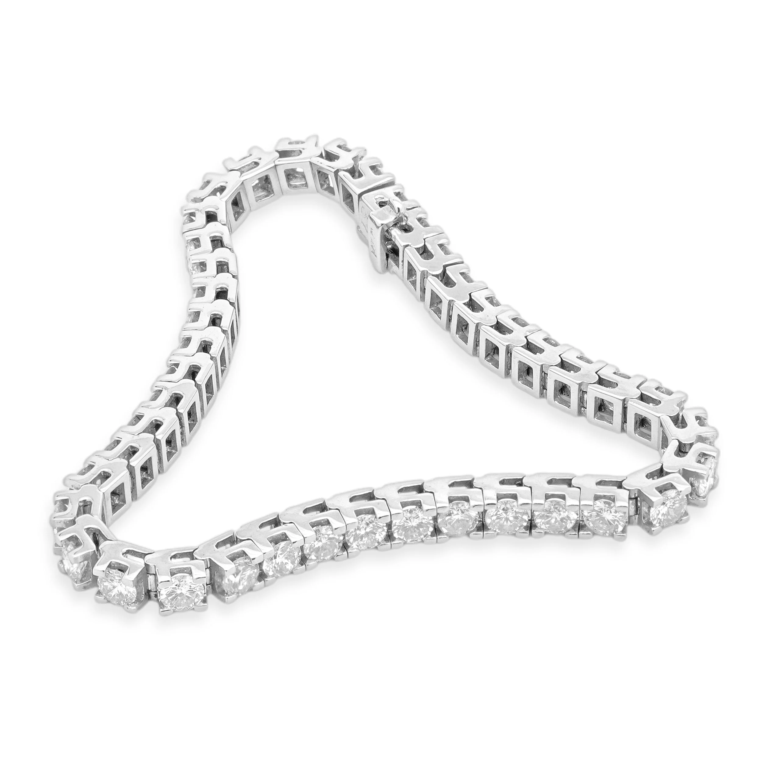 14 Karat White Gold Diamond Inline Tennis Bracelet - Image 2