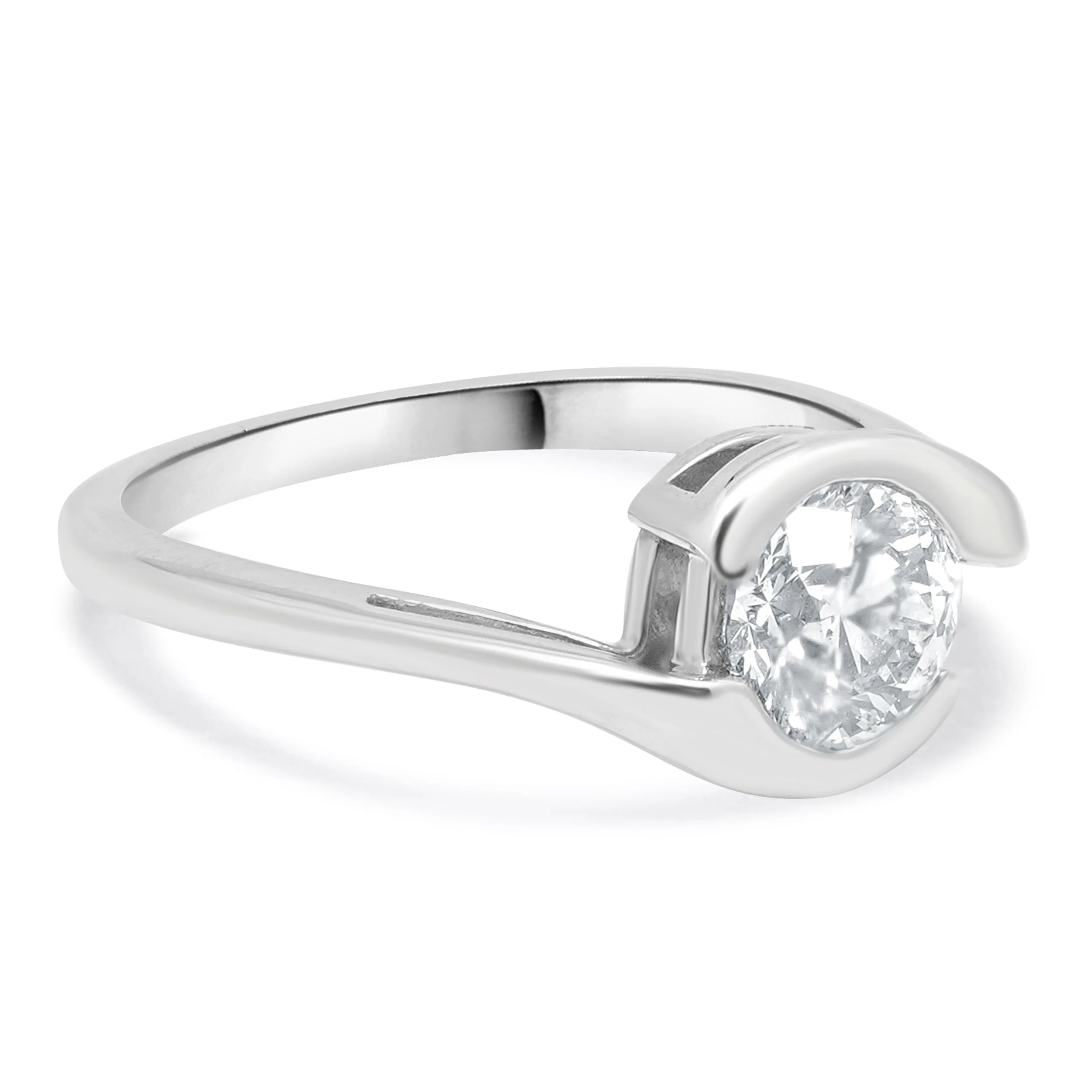 14 Karat White Gold Diamond Solitaire Ring - Image 3