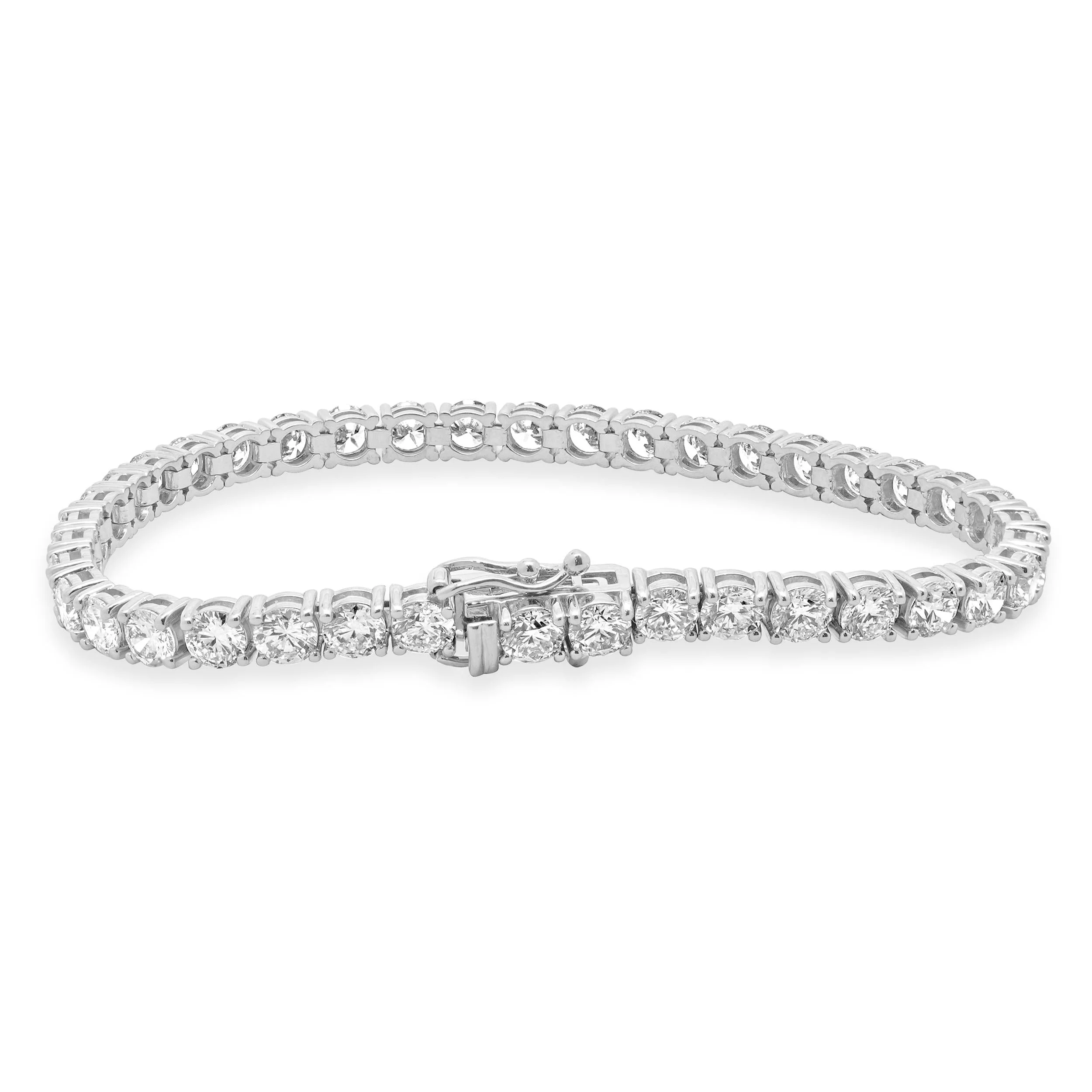 14 Karat White Gold Diamond Tennis Bracelet - Image 4