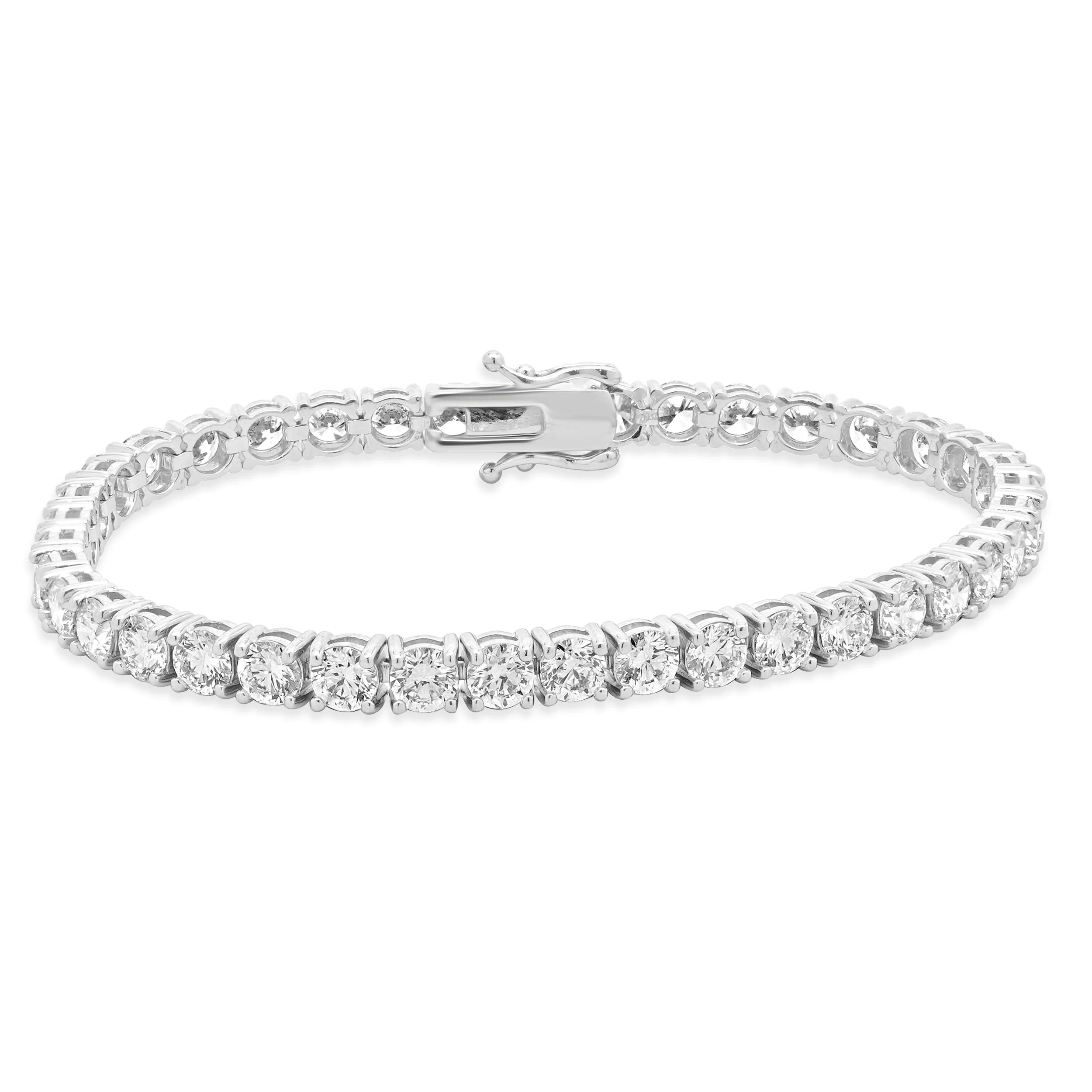 14 Karat White Gold Diamond Tennis Bracelet