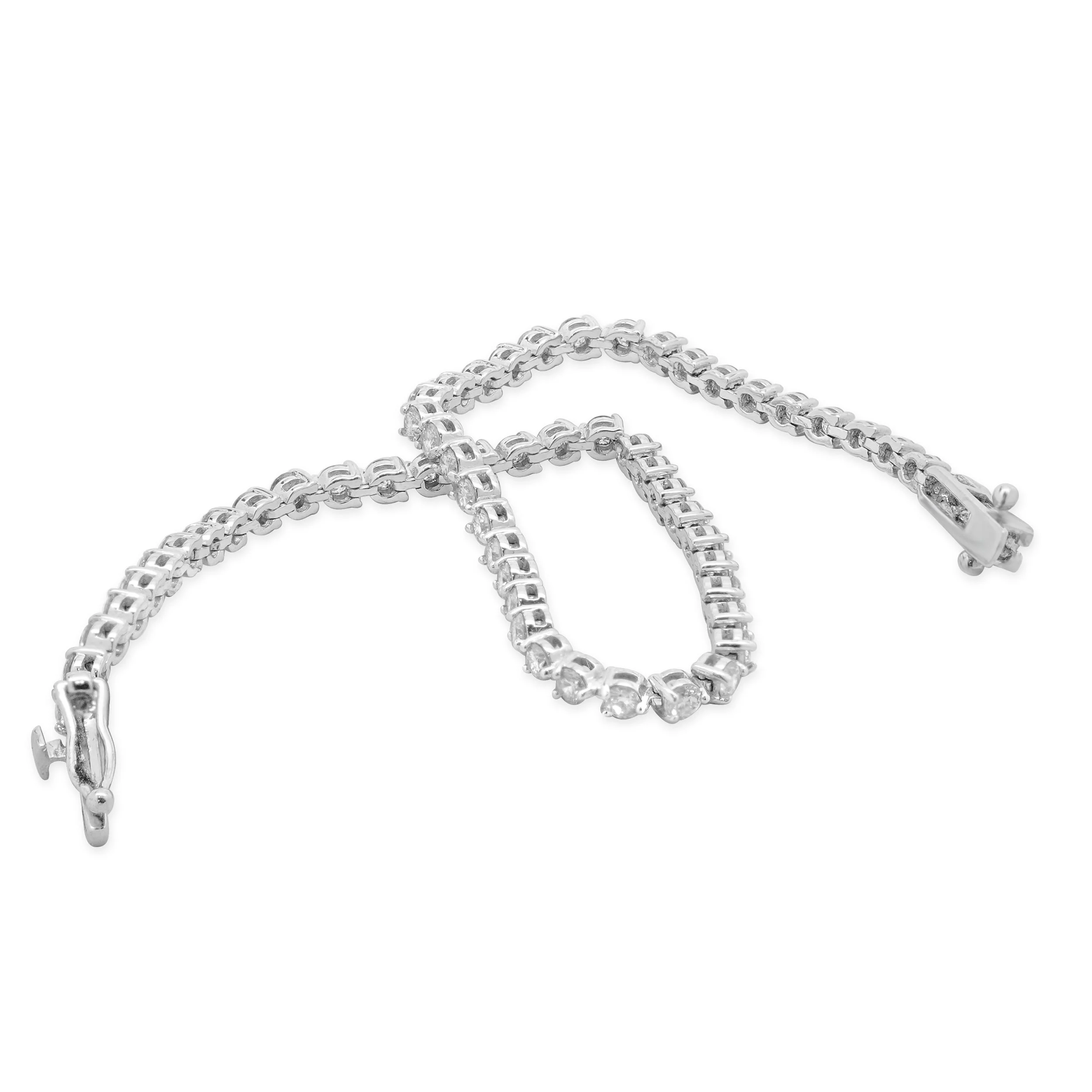 14 Karat White Gold Diamond Tennis Bracelet - Image 4