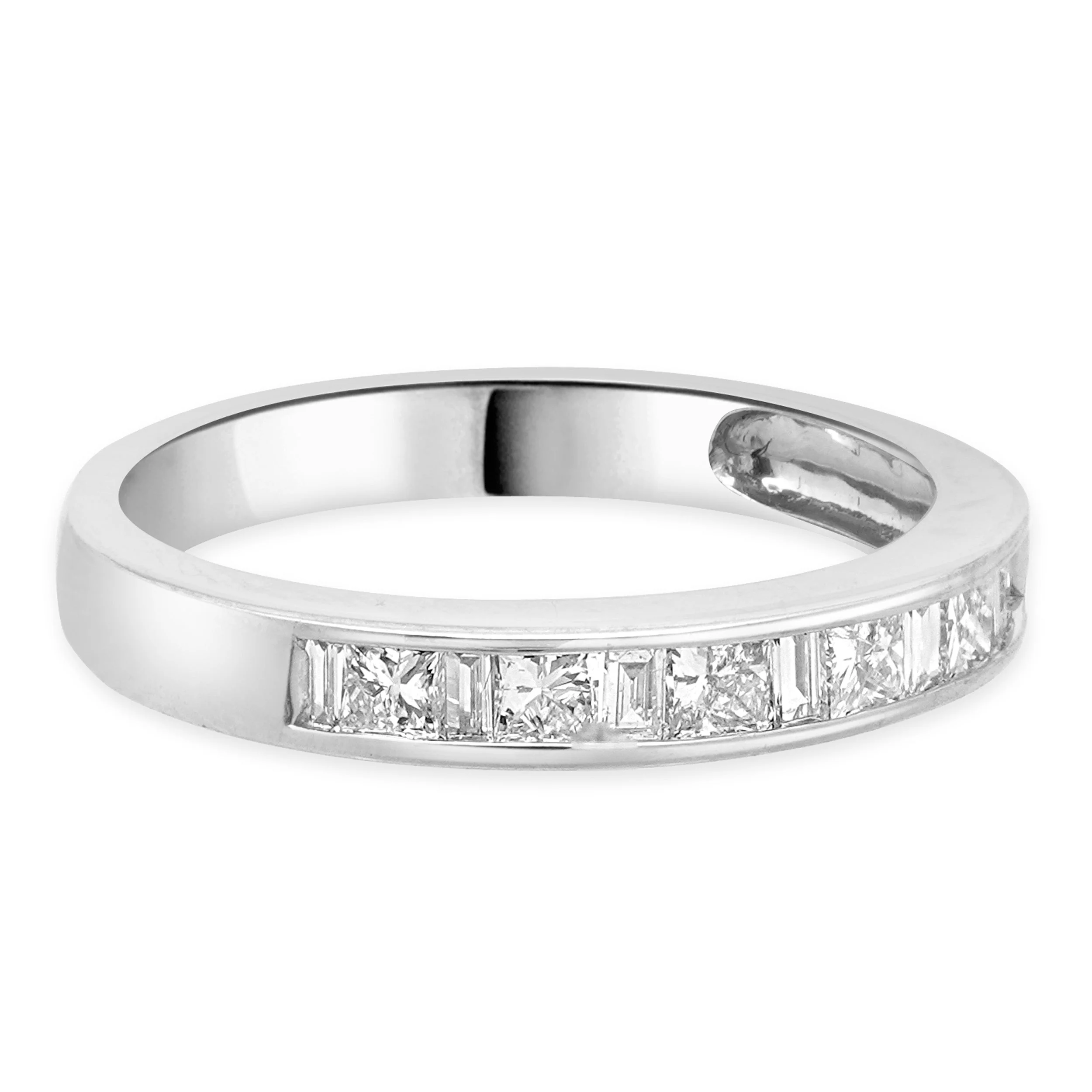 14 Karat White Gold Diamond Wedding Band - Image 3