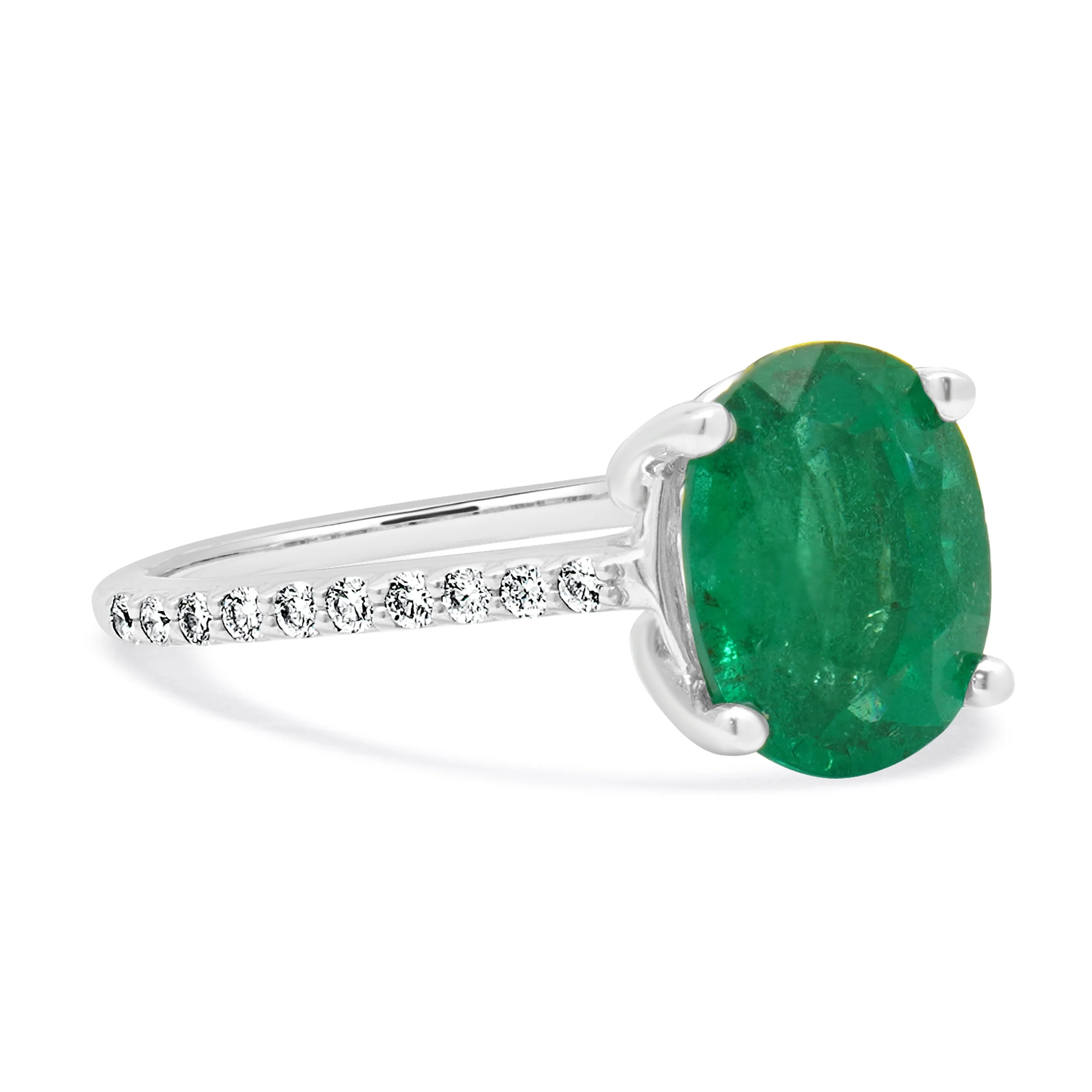14 Karat White Gold Emerald and Diamond Ring - Image 2