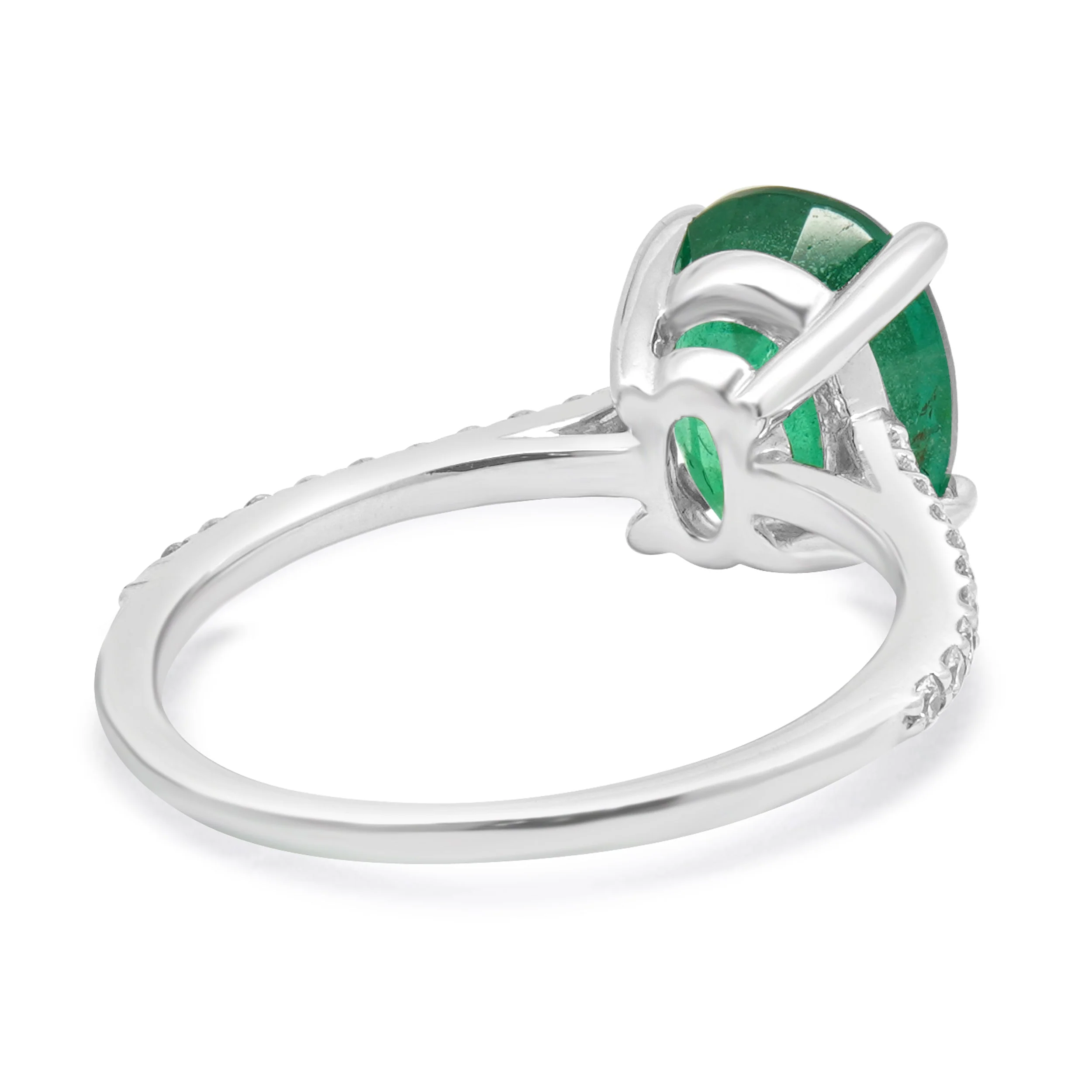14 Karat White Gold Emerald and Diamond Ring - Image 3