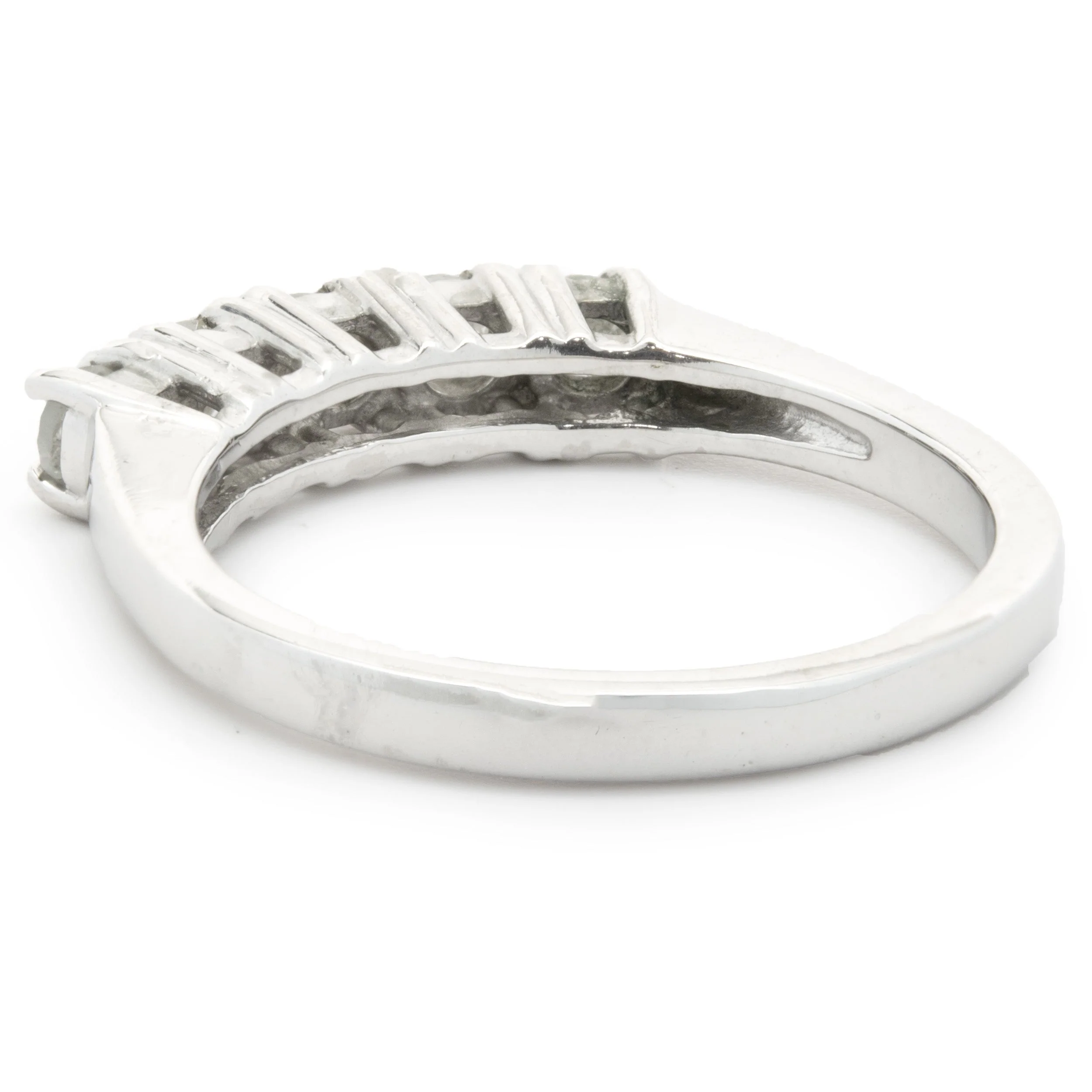 14 Karat White Gold Five Diamond Band - Image 3