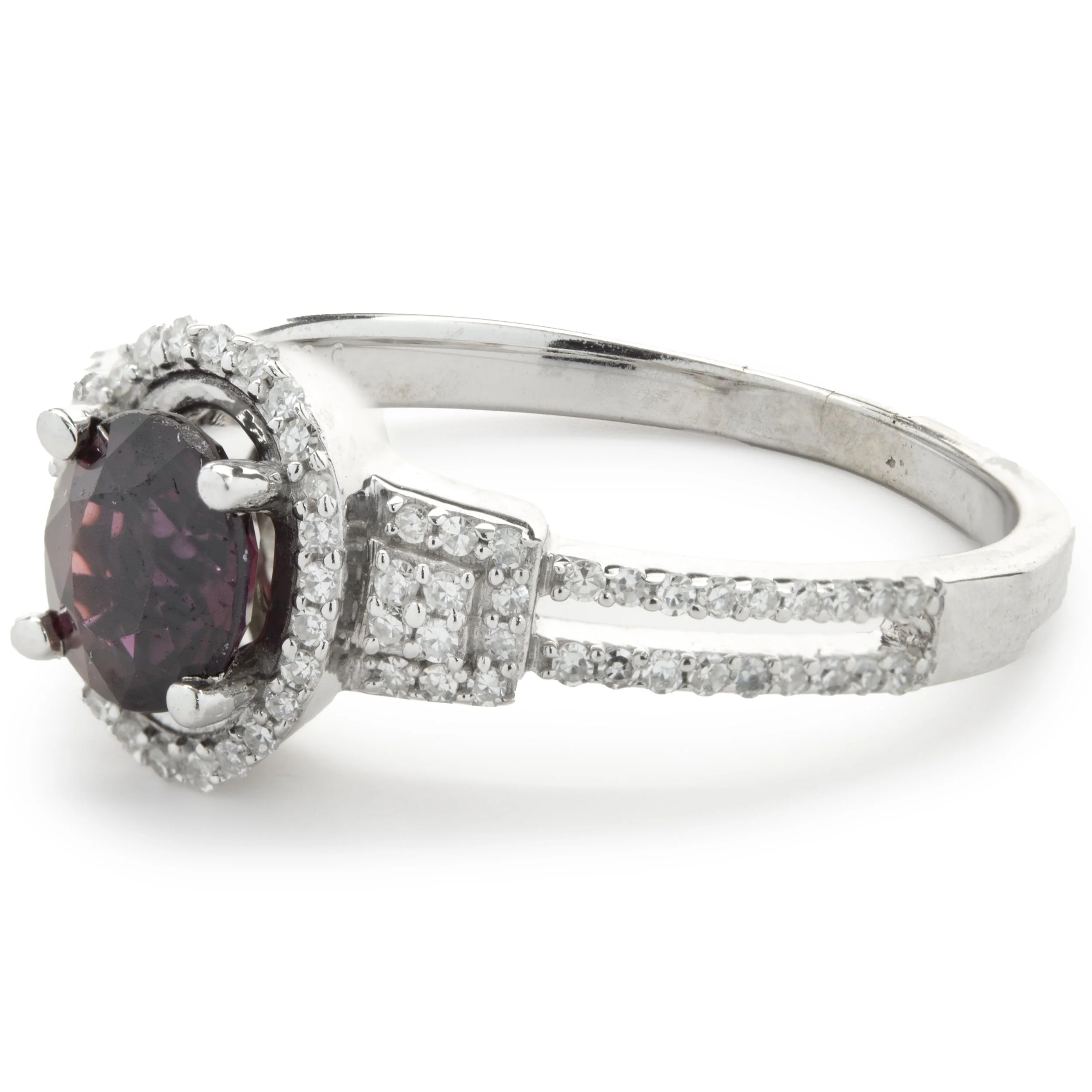 14 Karat White Gold Garnet and Diamond Ring - Image 3