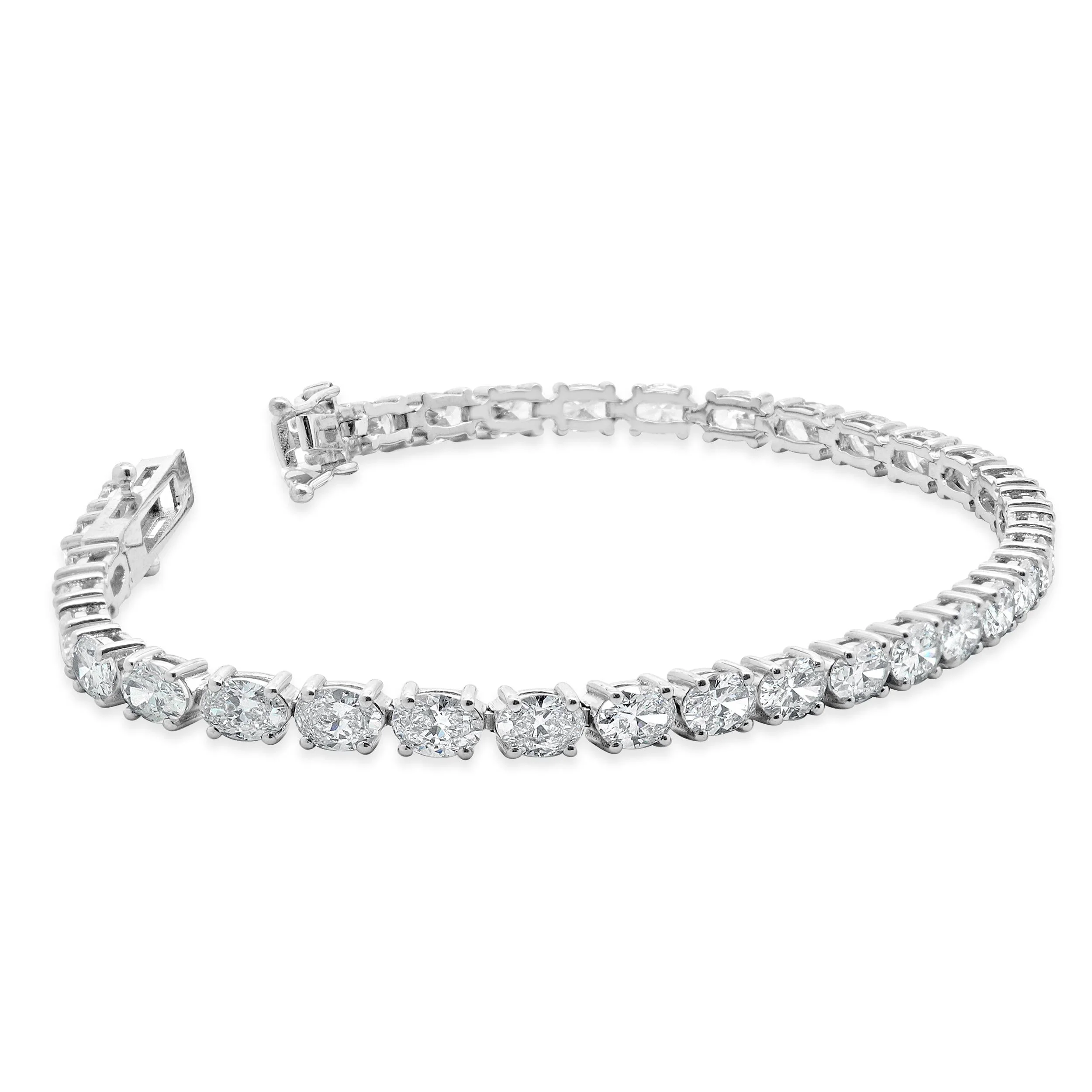 14 Karat White Gold Oval Cut Diamond Tennis Bracelet - Image 2