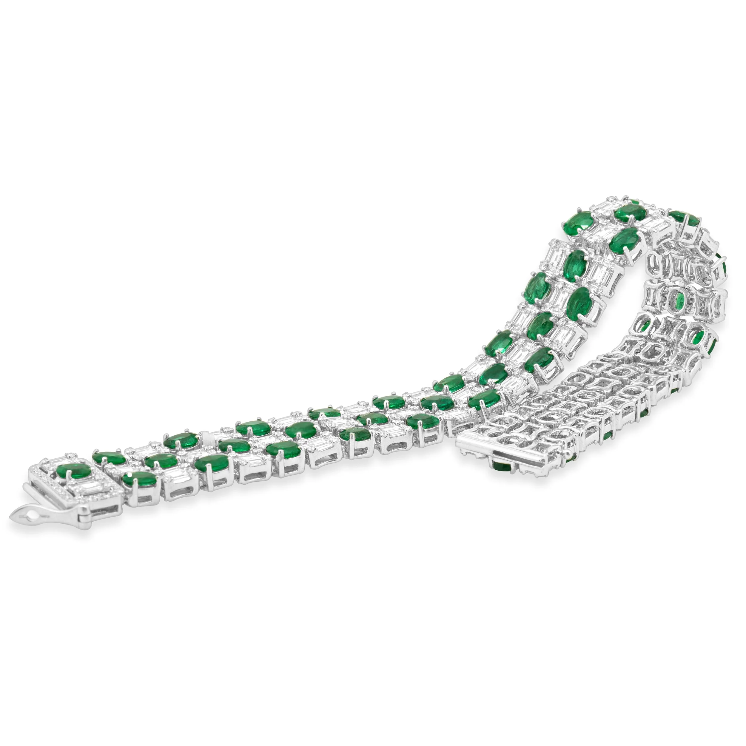 14 Karat White Gold Oval Emerald & Diamond Bracelet - Image 2