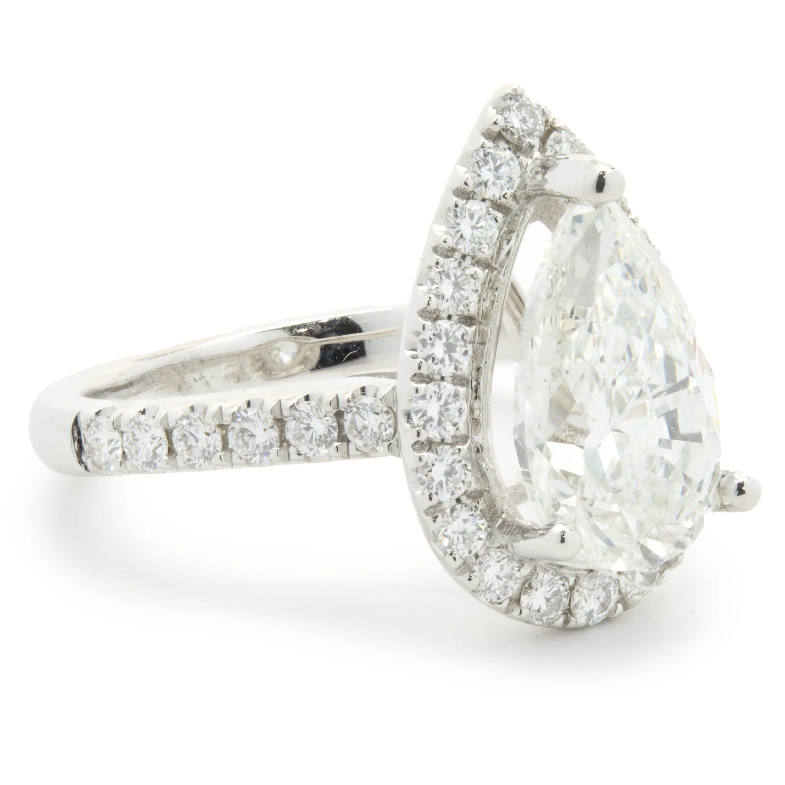 14 Karat White Gold Pear Cut Diamond Engagement Ring - Image 4