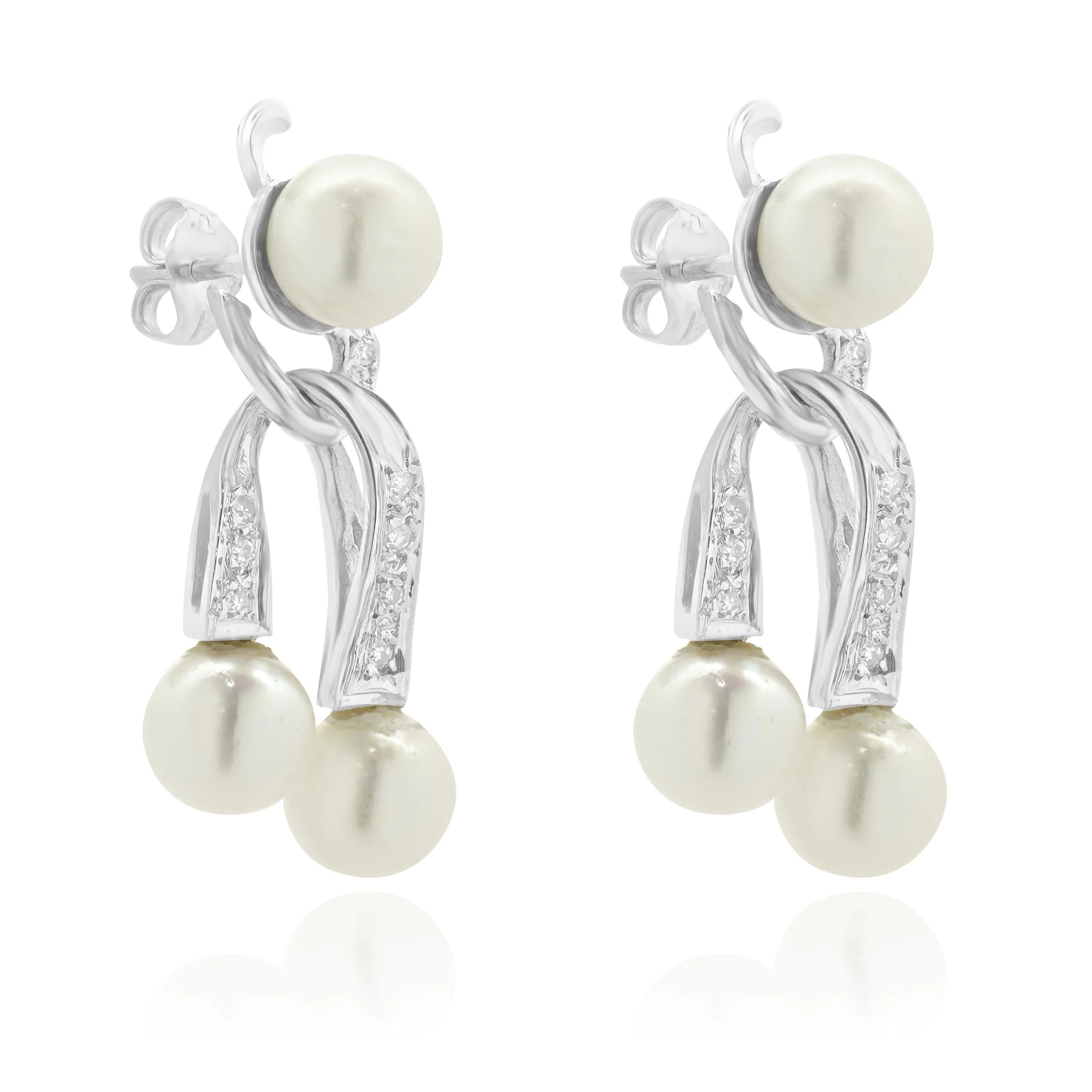 14 Karat White Gold Pearl and Diamond Dangle Earrings - Image 3