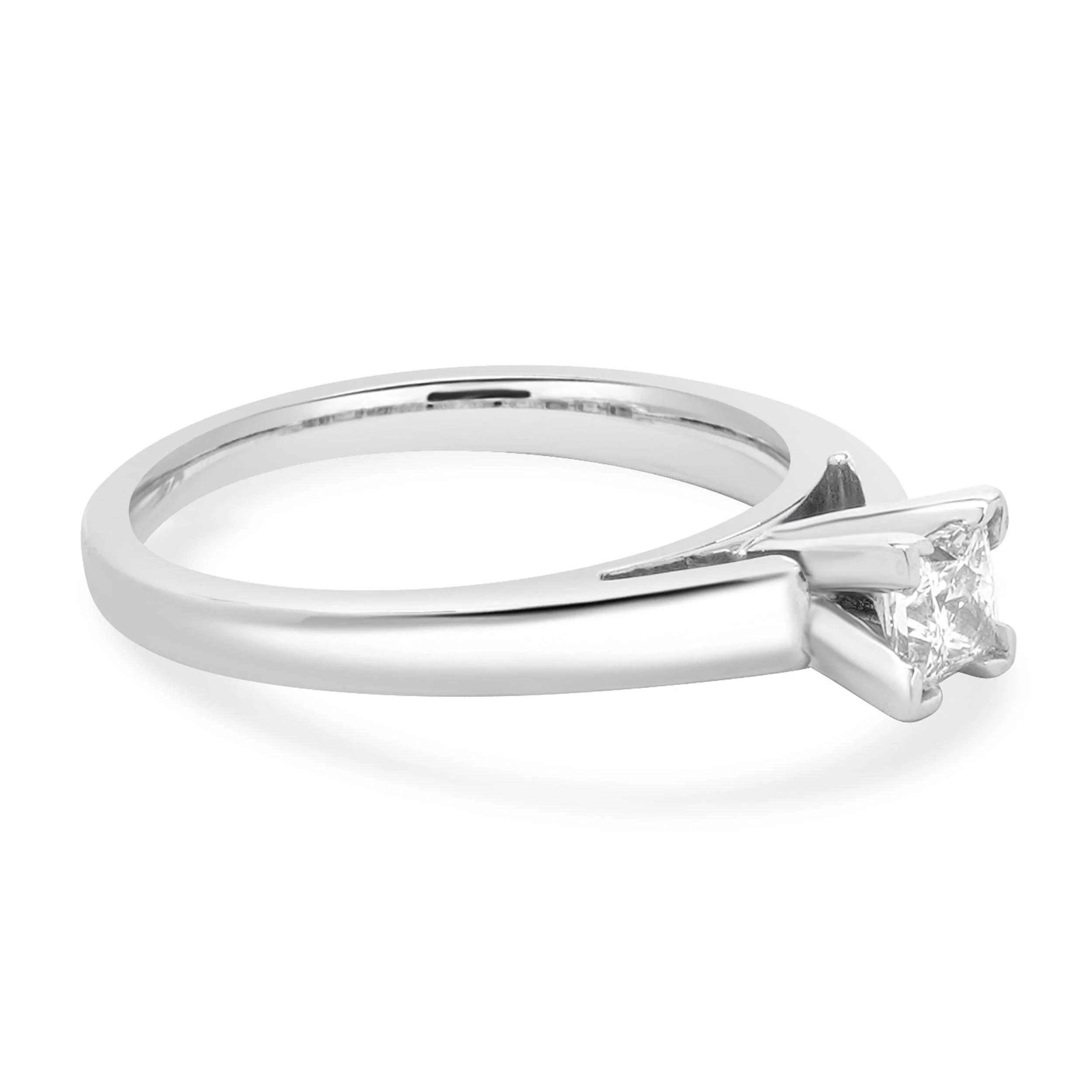 14 Karat White Gold & Platinum Princess Cut Diamond Engagement Ring - Image 4