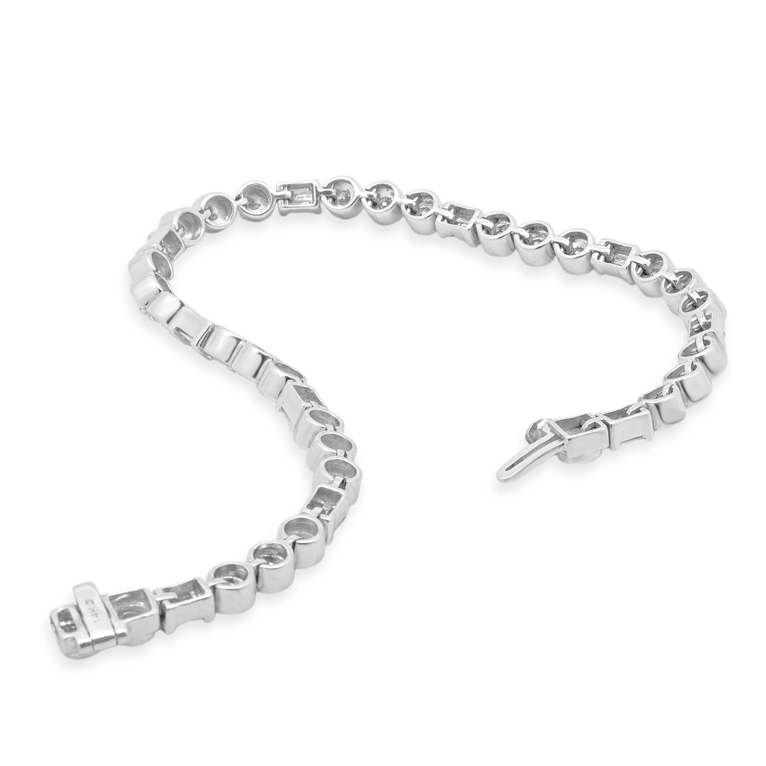 14 Karat White Gold Round and Baguette Diamond Bracelet - Image 3