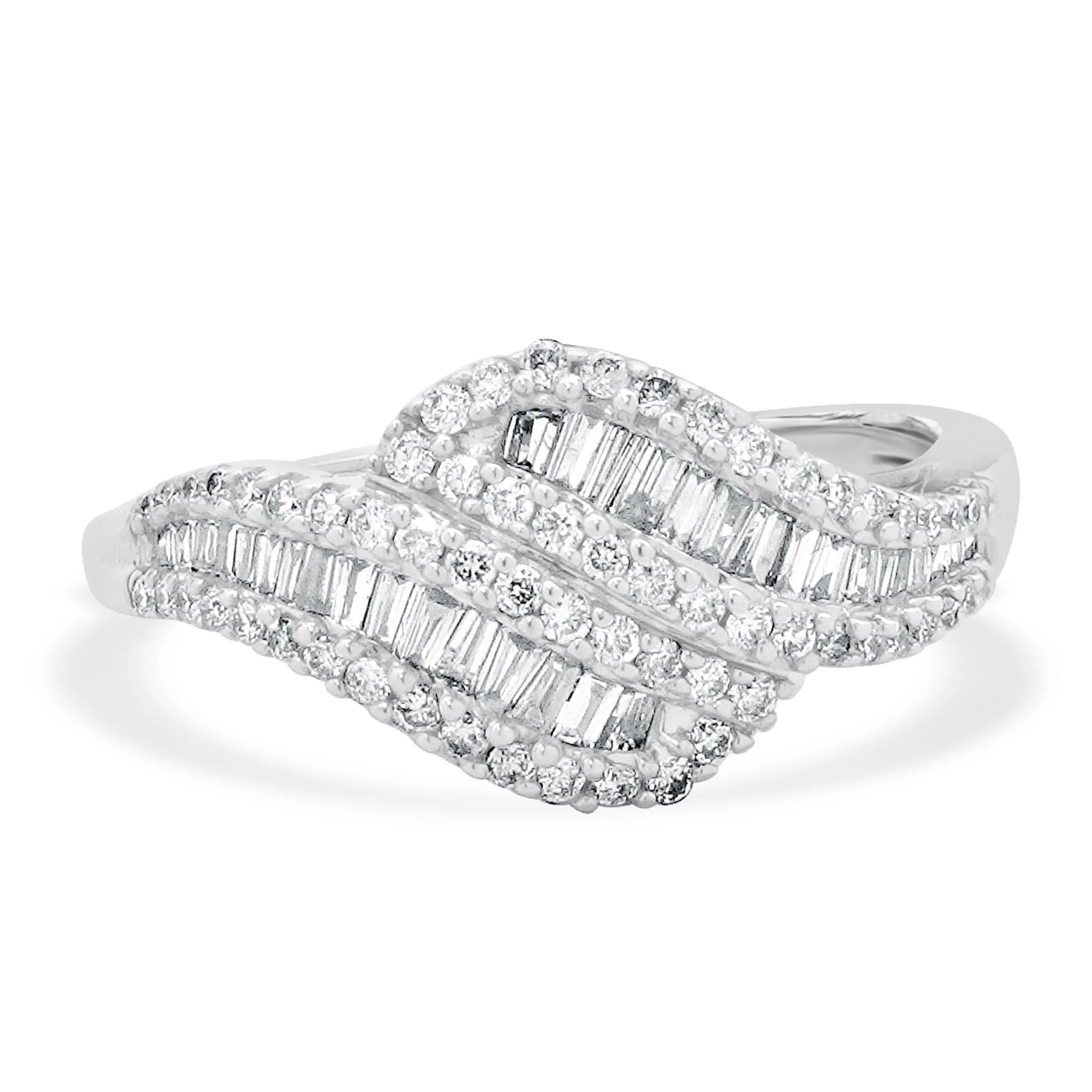 14 Karat White Gold Round and Baguette Diamond Knot Ring