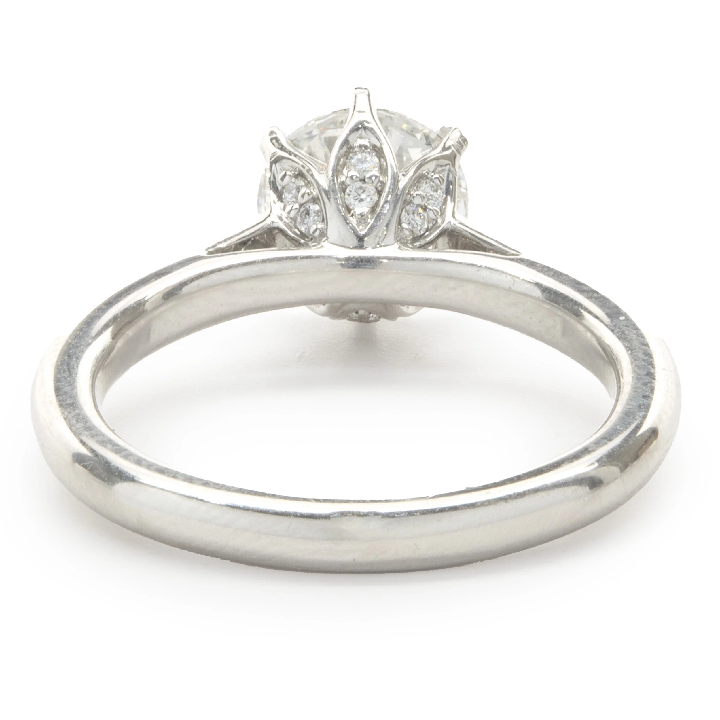 14 Karat White Gold Round Brilliant Cut Diamond Engagement Ring - Image 3