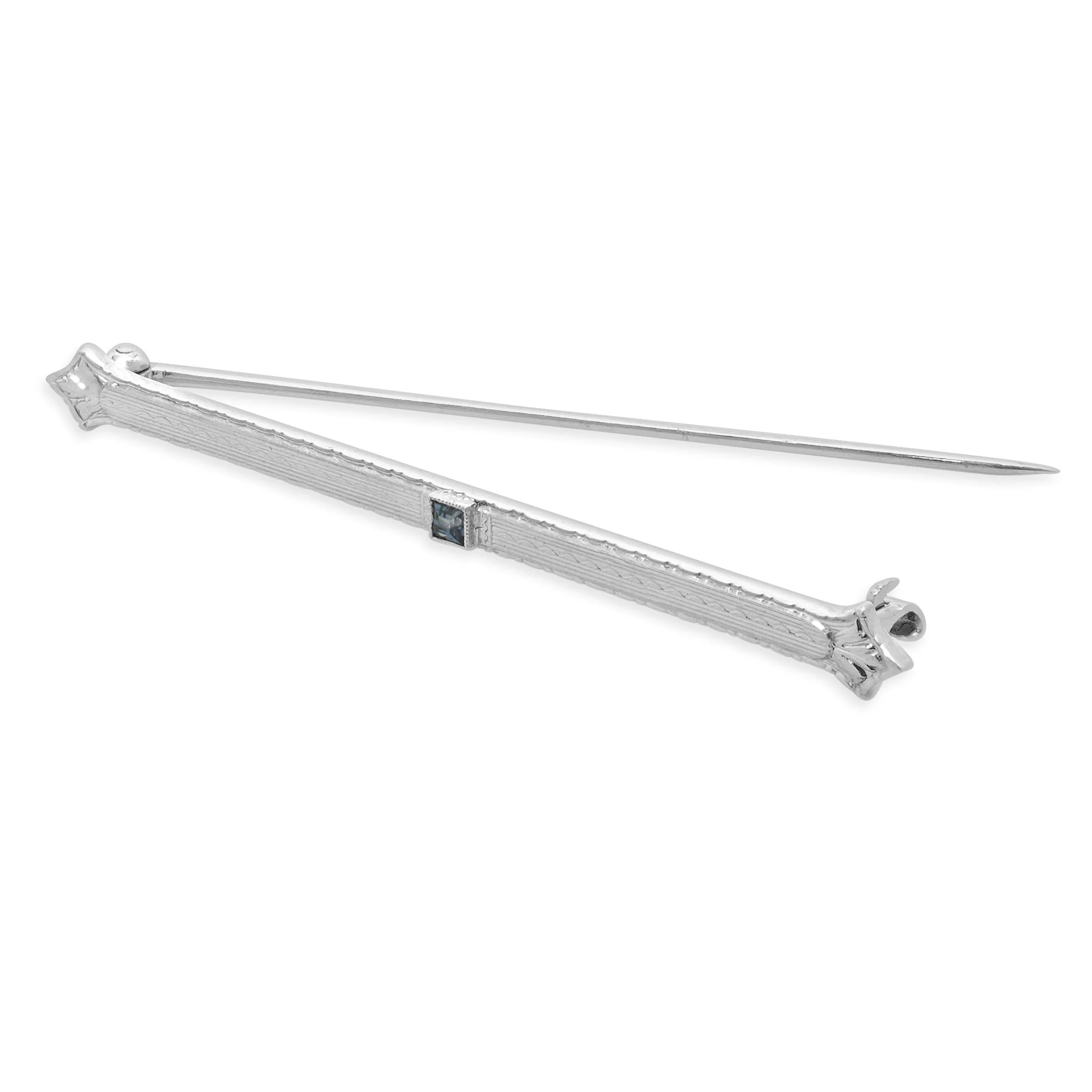 14 Karat White Gold Vintage Sapphire Bar Pin - Image 4