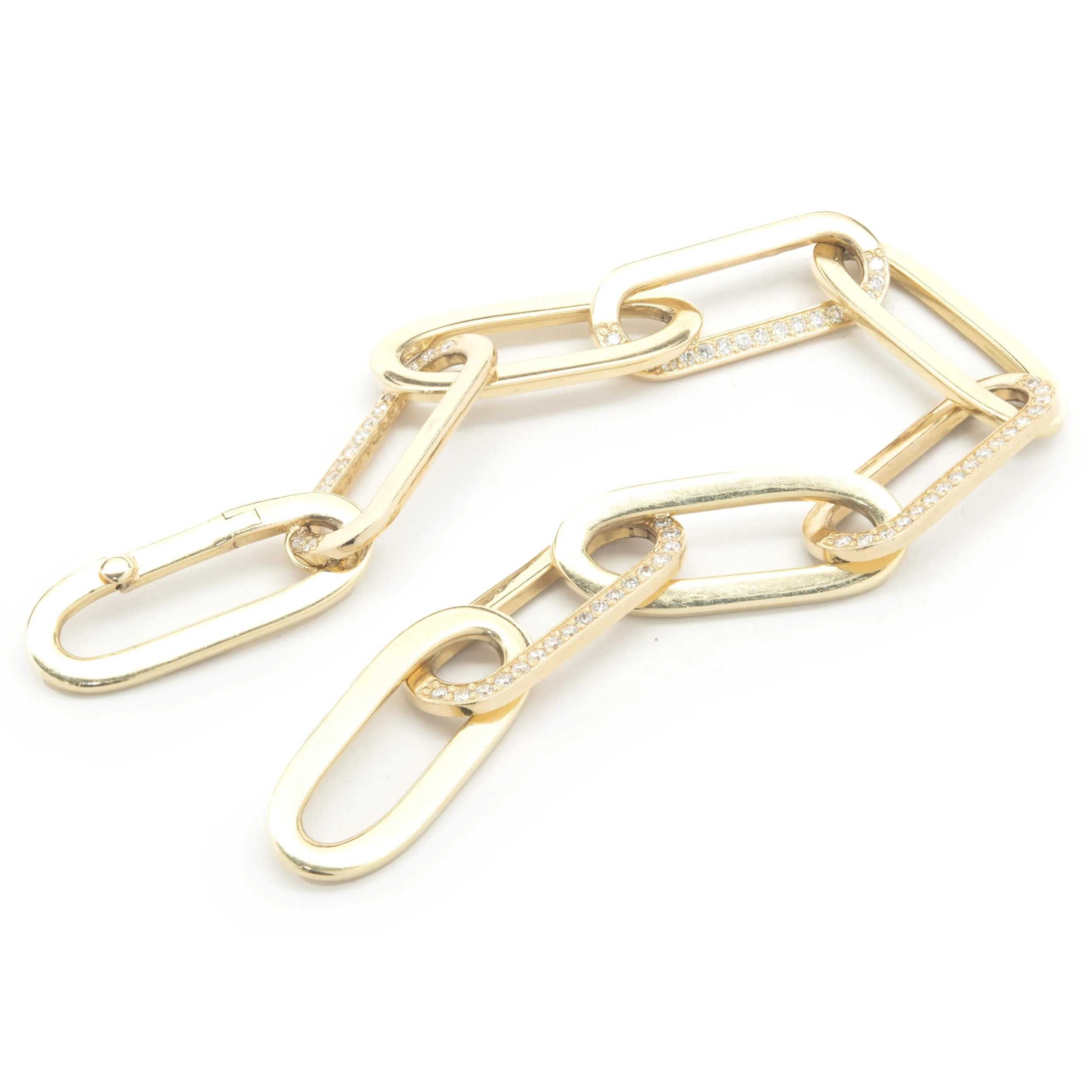 14 Karat Yellow Gold Alternating Diamond Oval Link Bracelet - Image 2