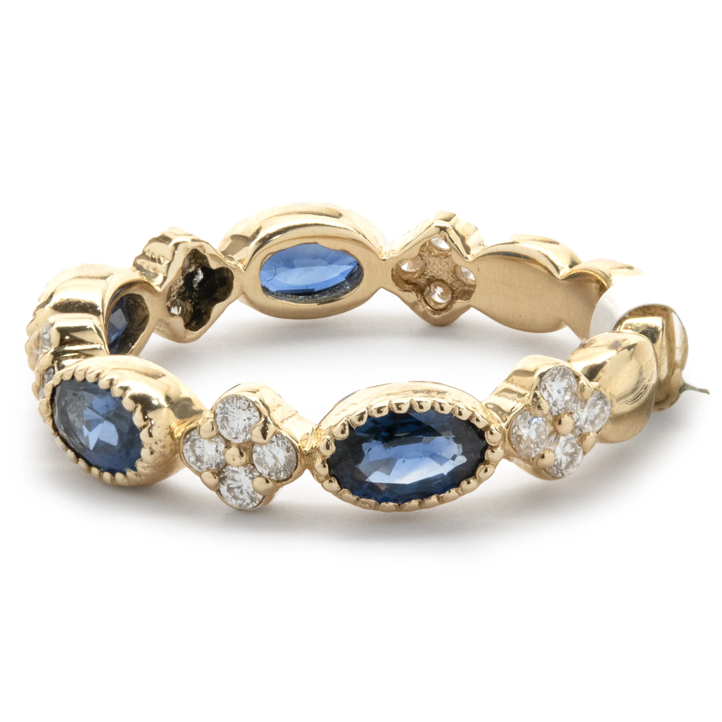 14 Karat Yellow Gold Diamond and Sapphire Star Band - Image 3