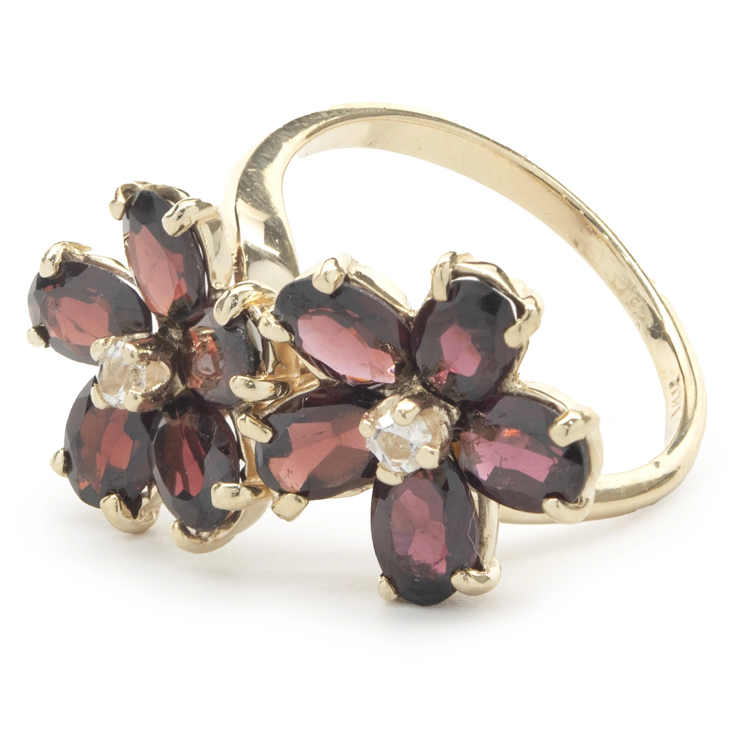 14 Karat Yellow Gold Garnet and Diamond Flower Ring - Image 2
