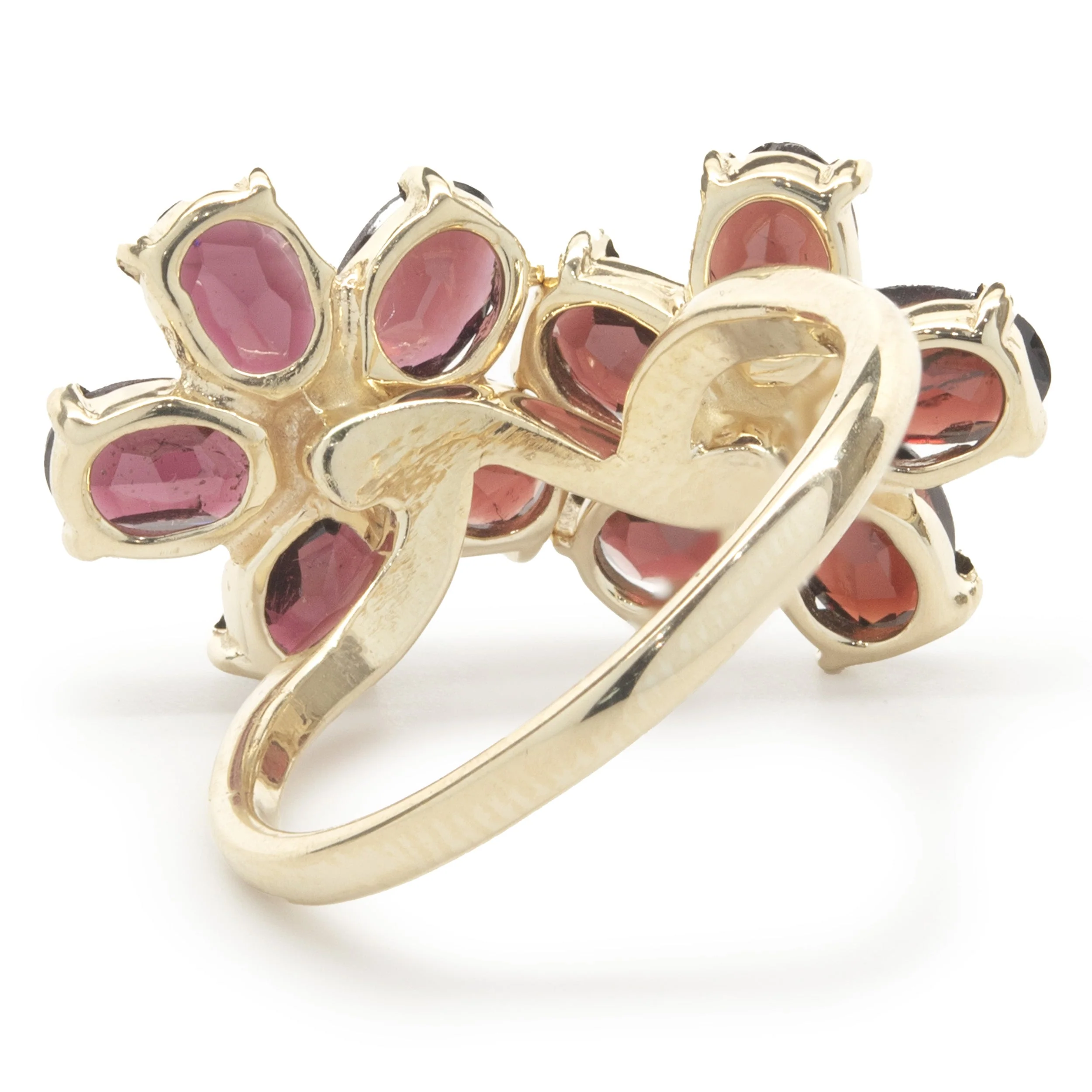 14 Karat Yellow Gold Garnet and Diamond Flower Ring - Image 4