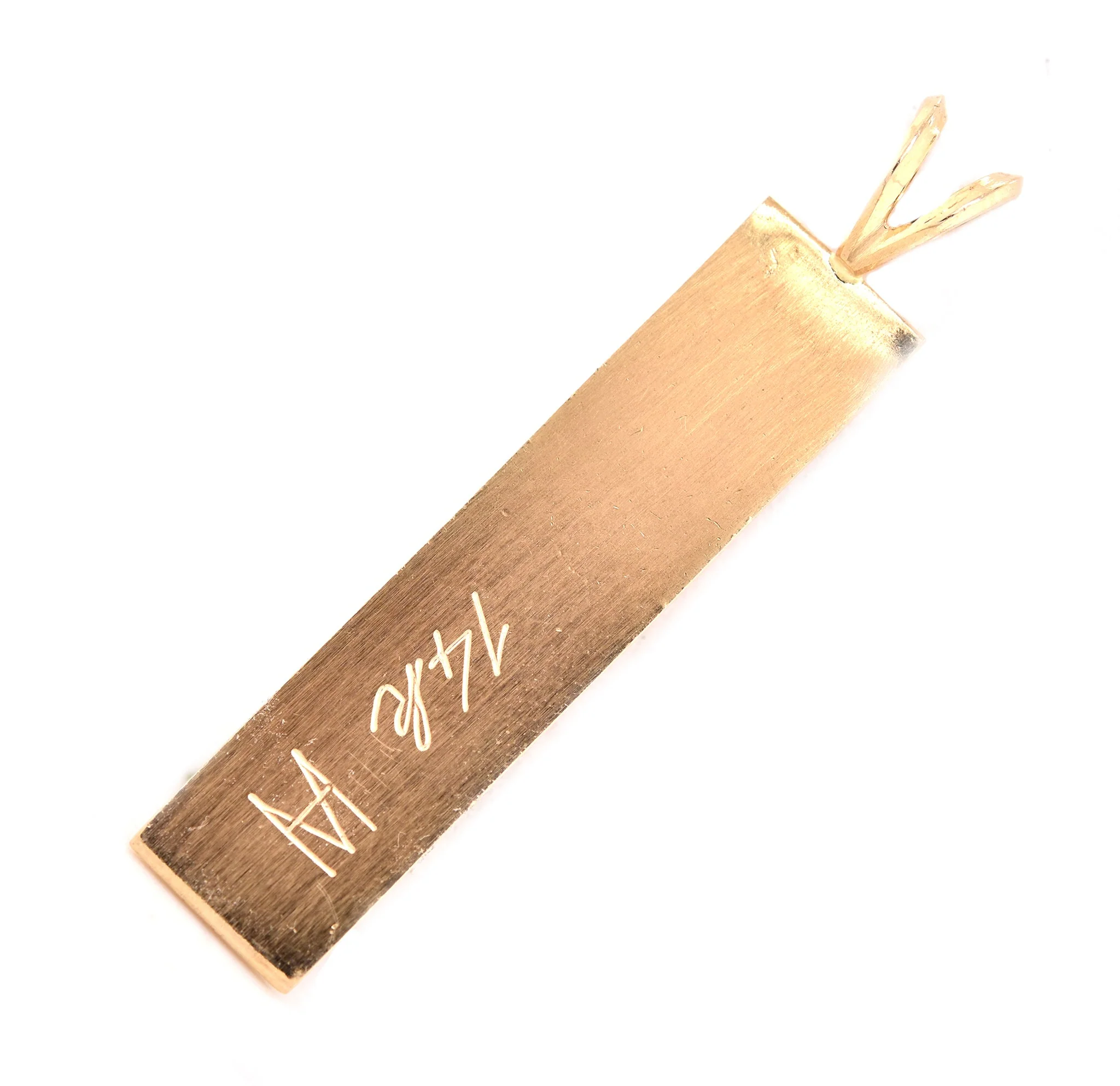 14 Karat Yellow Gold Hawaiian Kololia Pendant - Image 4