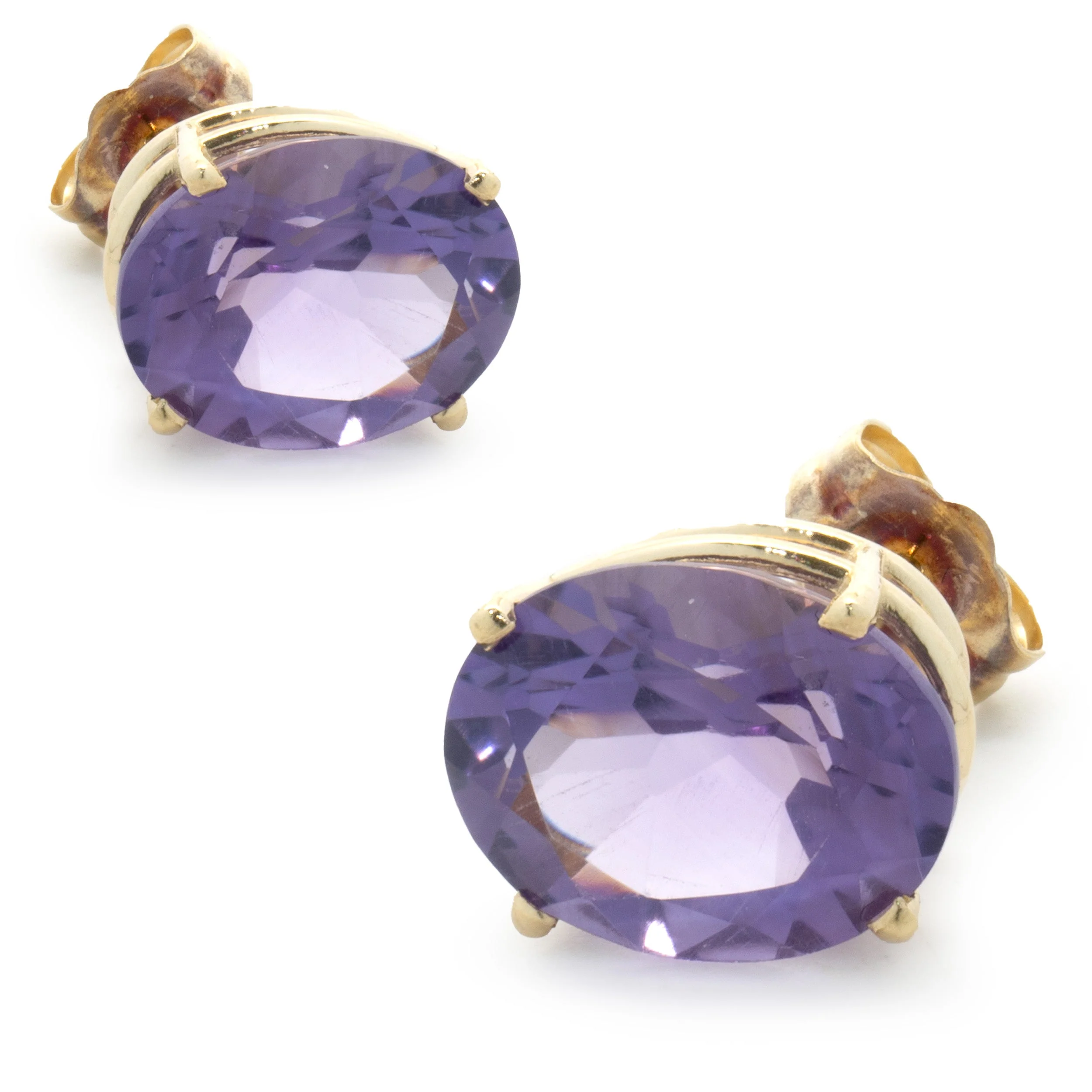 14 Karat Yellow Gold Oval Amethyst Stud Earrings - Image 3