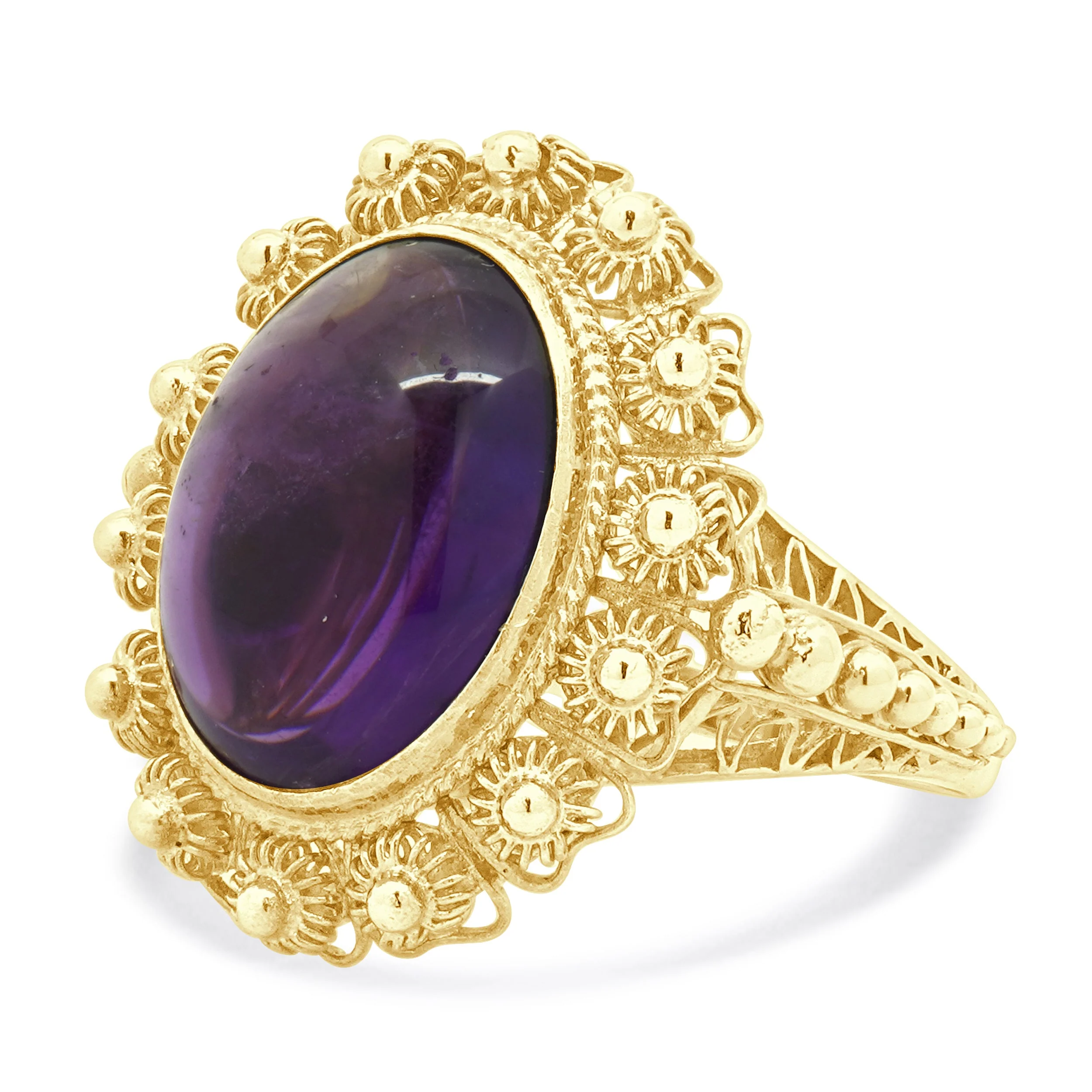 14 Karat Yellow Gold Oval Cabochon Cut Amethyst Ring - Image 4