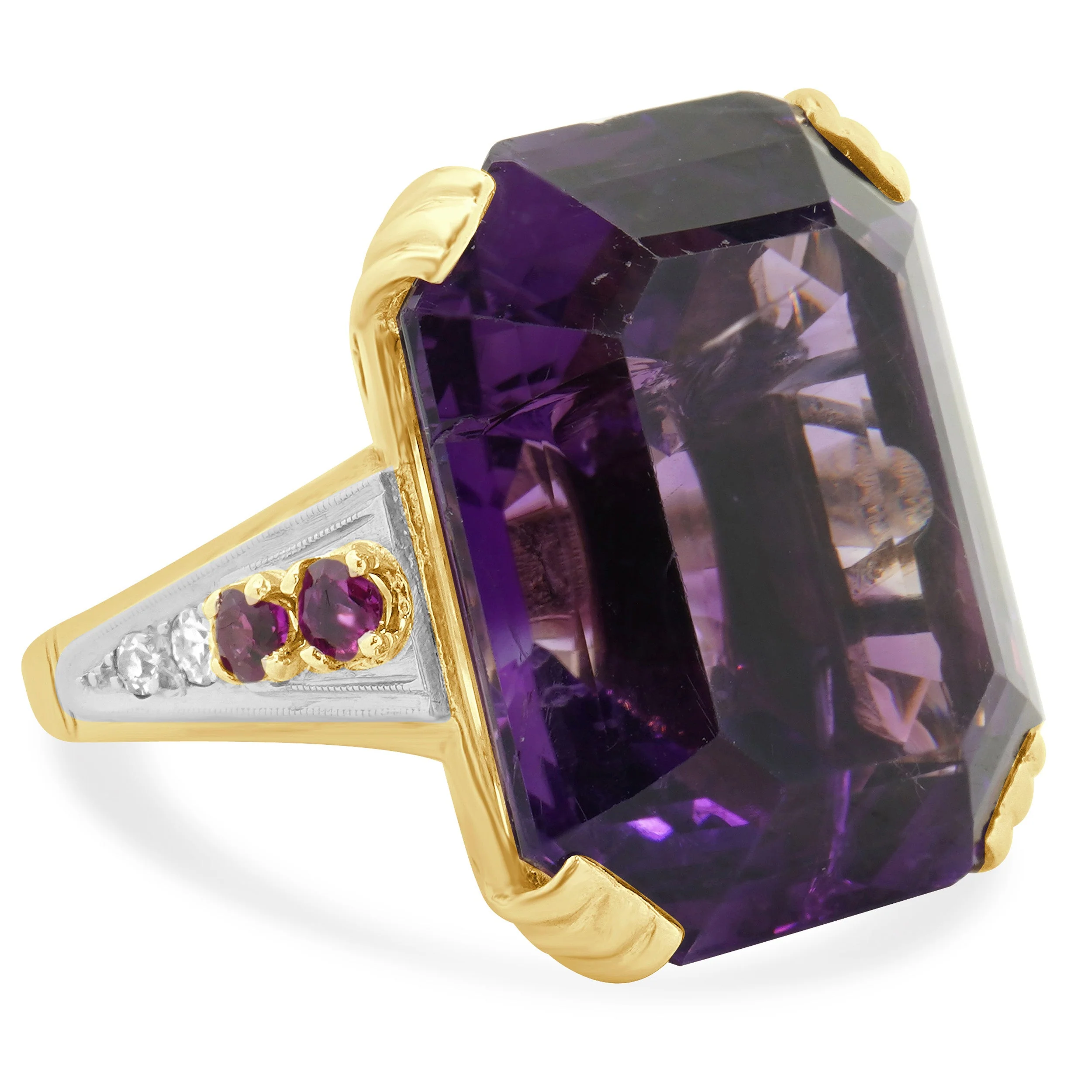 14 Karat Yellow Gold Retro Amethyst and Diamond Cocktail Ring - Image 4