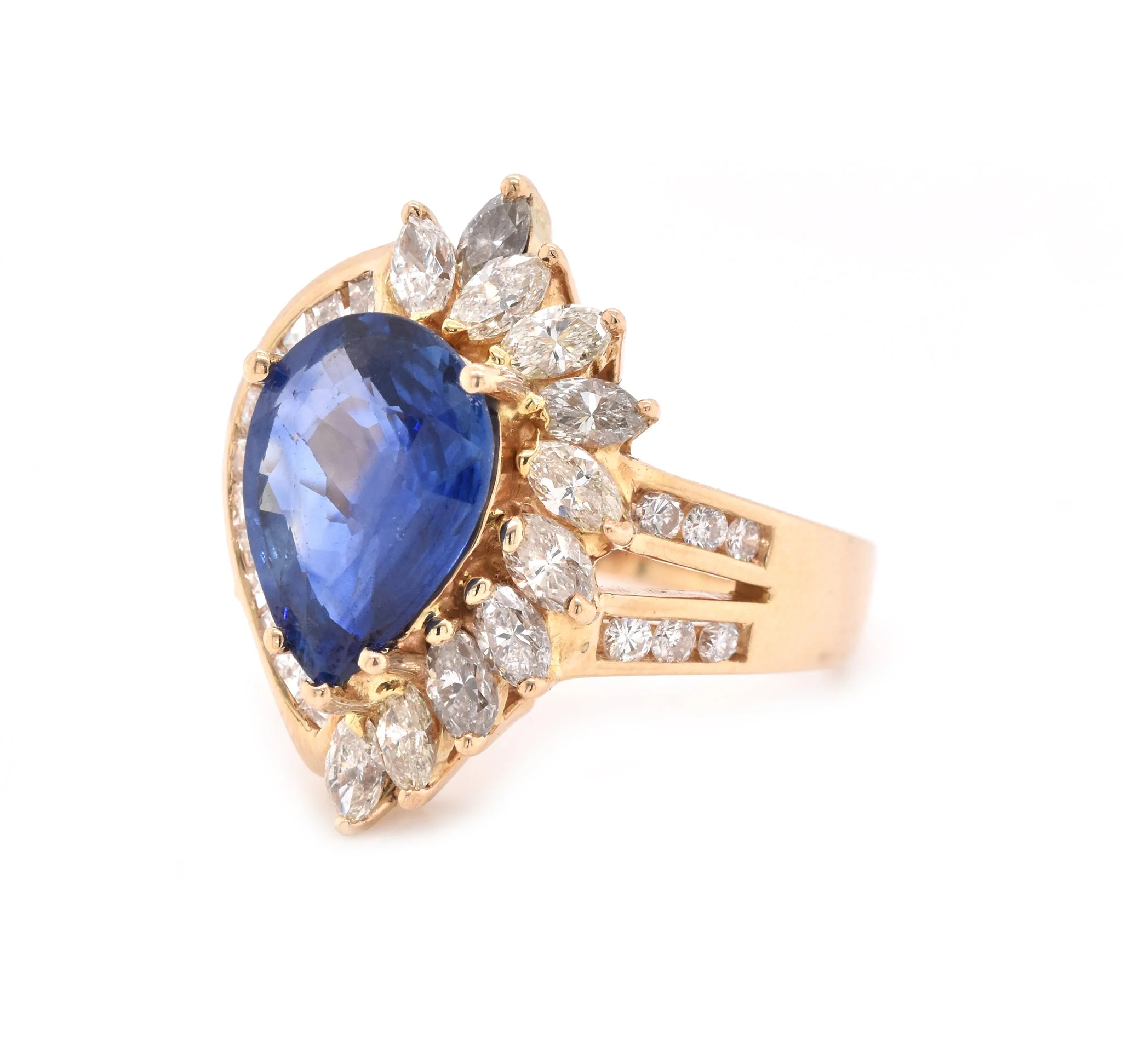 14 Karat Yellow Gold Sapphire and Diamond Cocktail Ring - Image 3