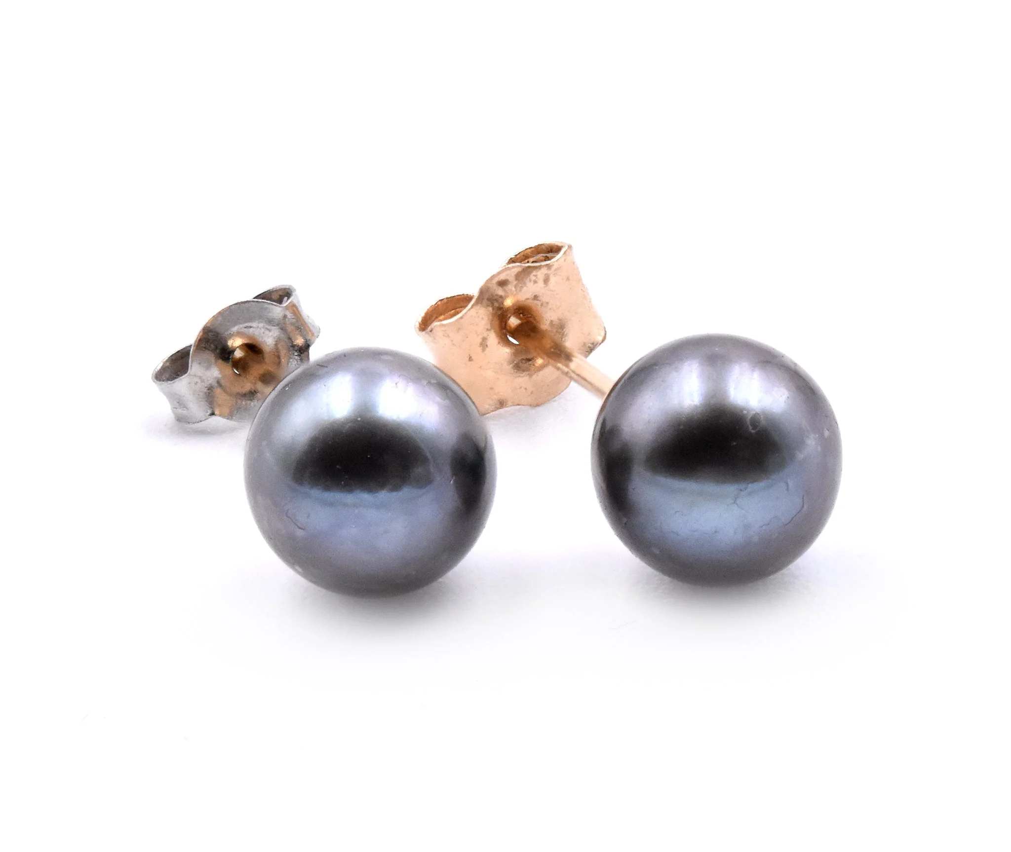14 Karat Yellow Gold Tahitian Pearl Stud Earrings - Image 2