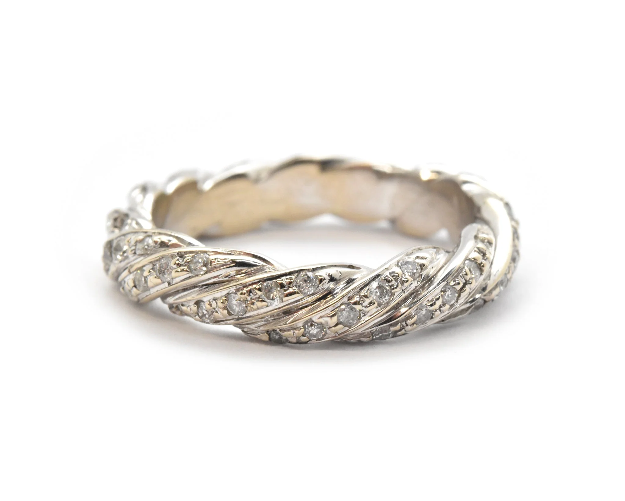 14k White Gold And Diamond Twisted Rope Band Ring - Image 2