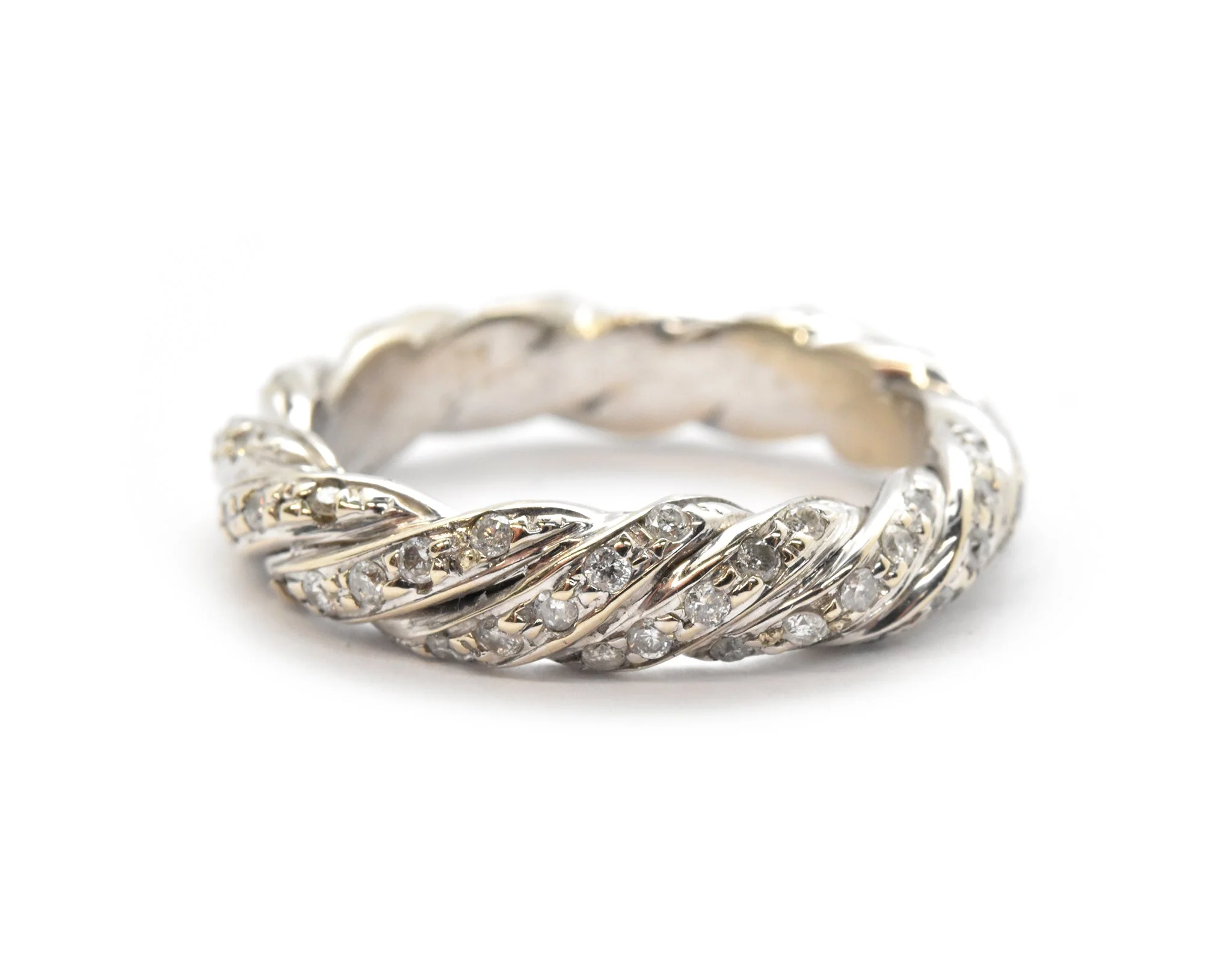 14k White Gold And Diamond Twisted Rope Band Ring - Image 3