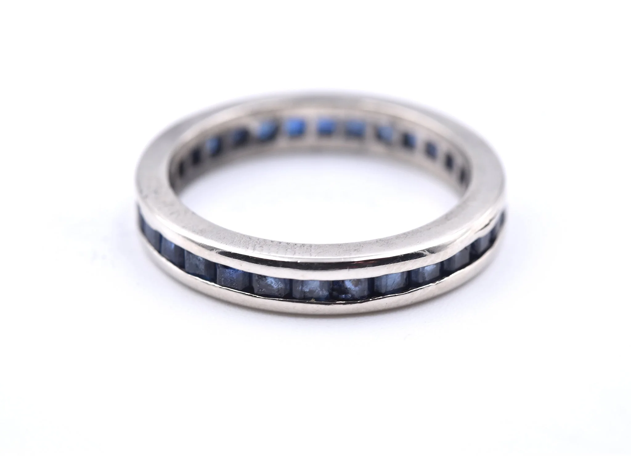 14k White Gold Sapphire Band - Image 3