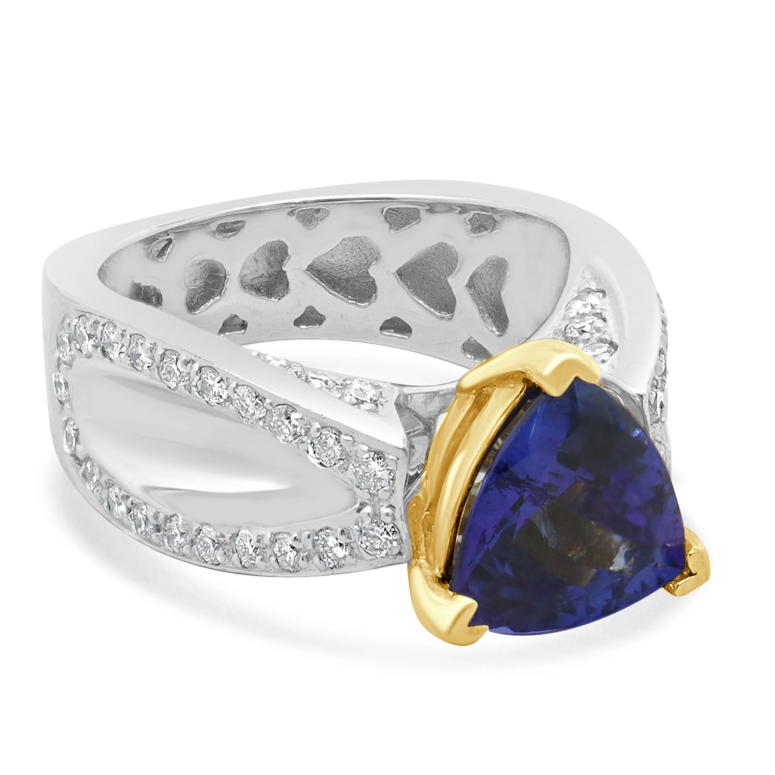 18 Karat Two Tone Tanzanite and Diamond Ring - Image 4