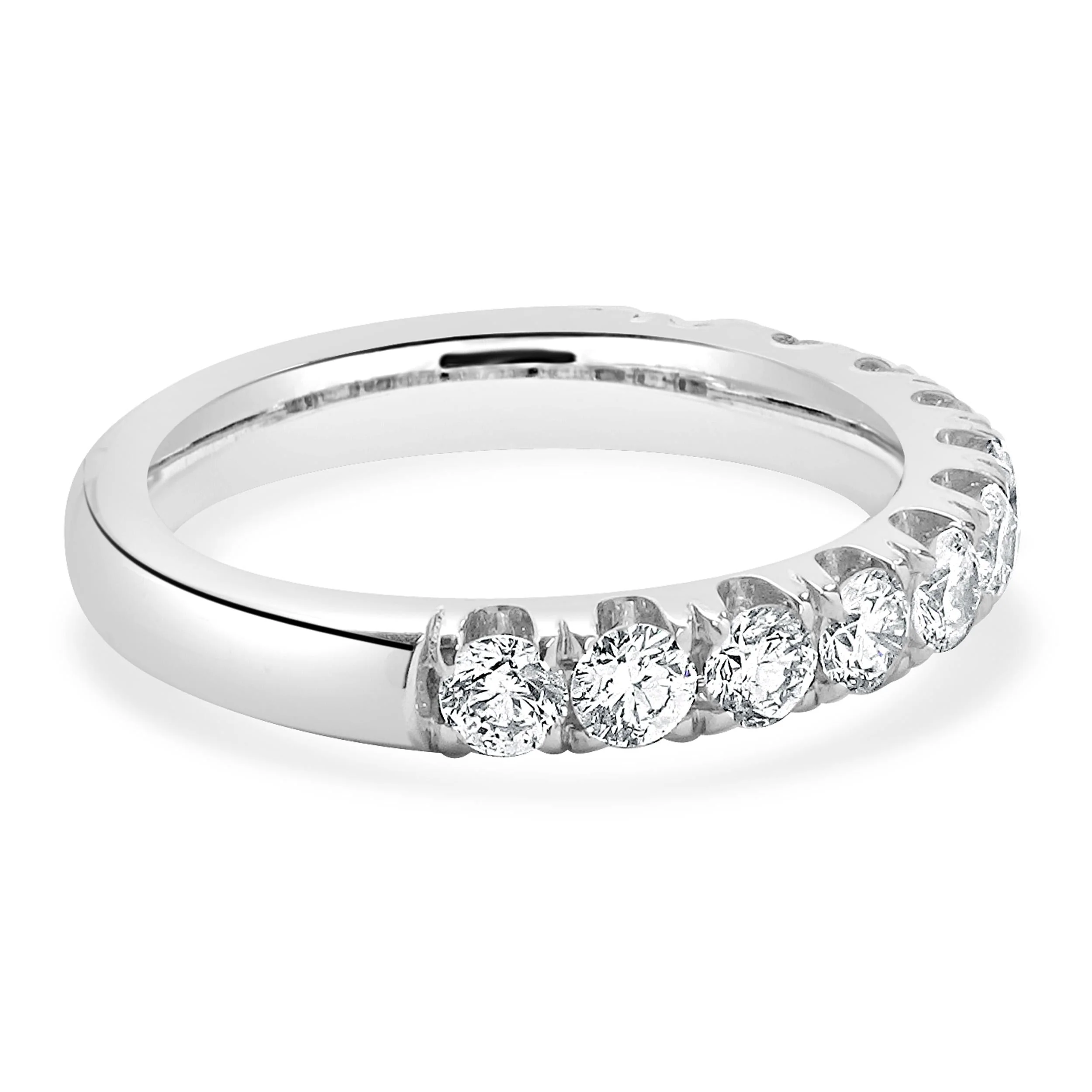 18 Karat White Diamond Station Band - Image 2