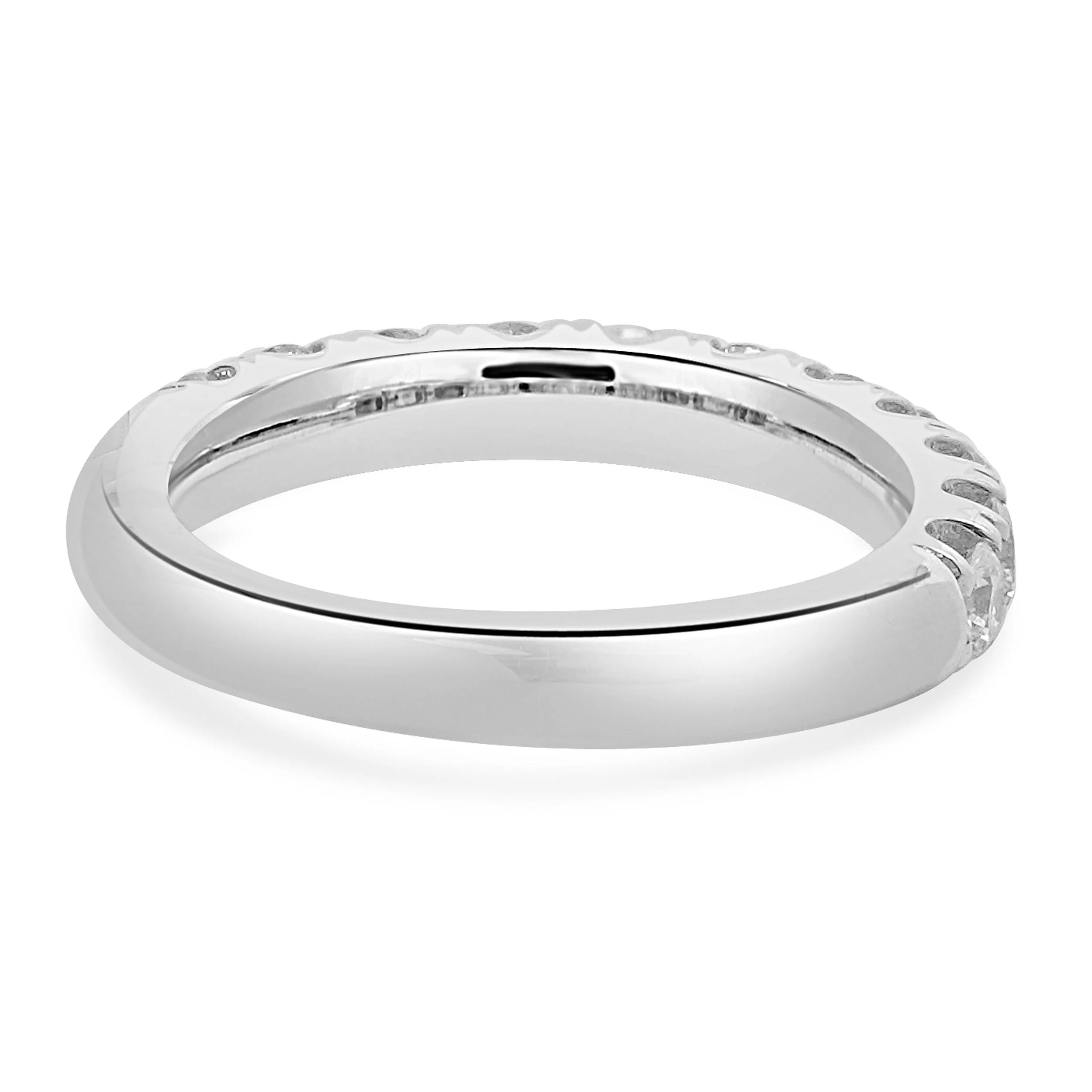 18 Karat White Diamond Station Band - Image 4