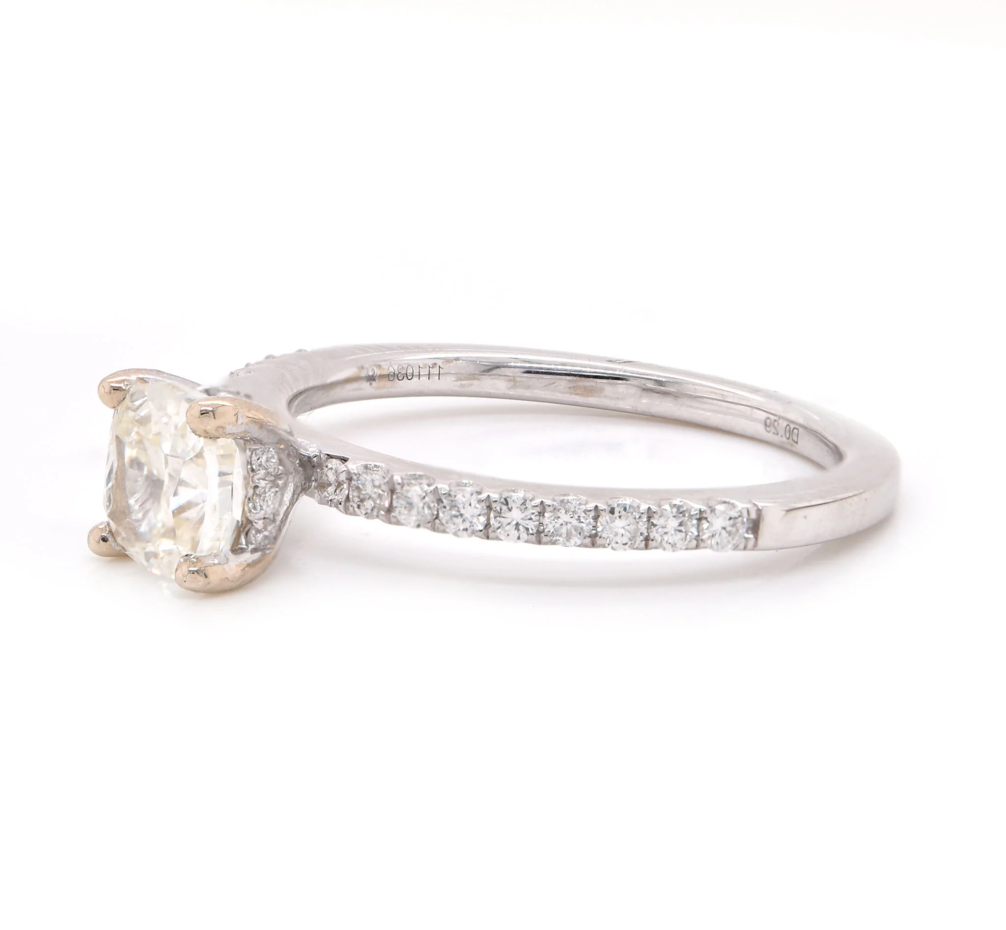 18 Karat White Gold 1.00ct Cushion Diamond Engagement Ring - Image 2