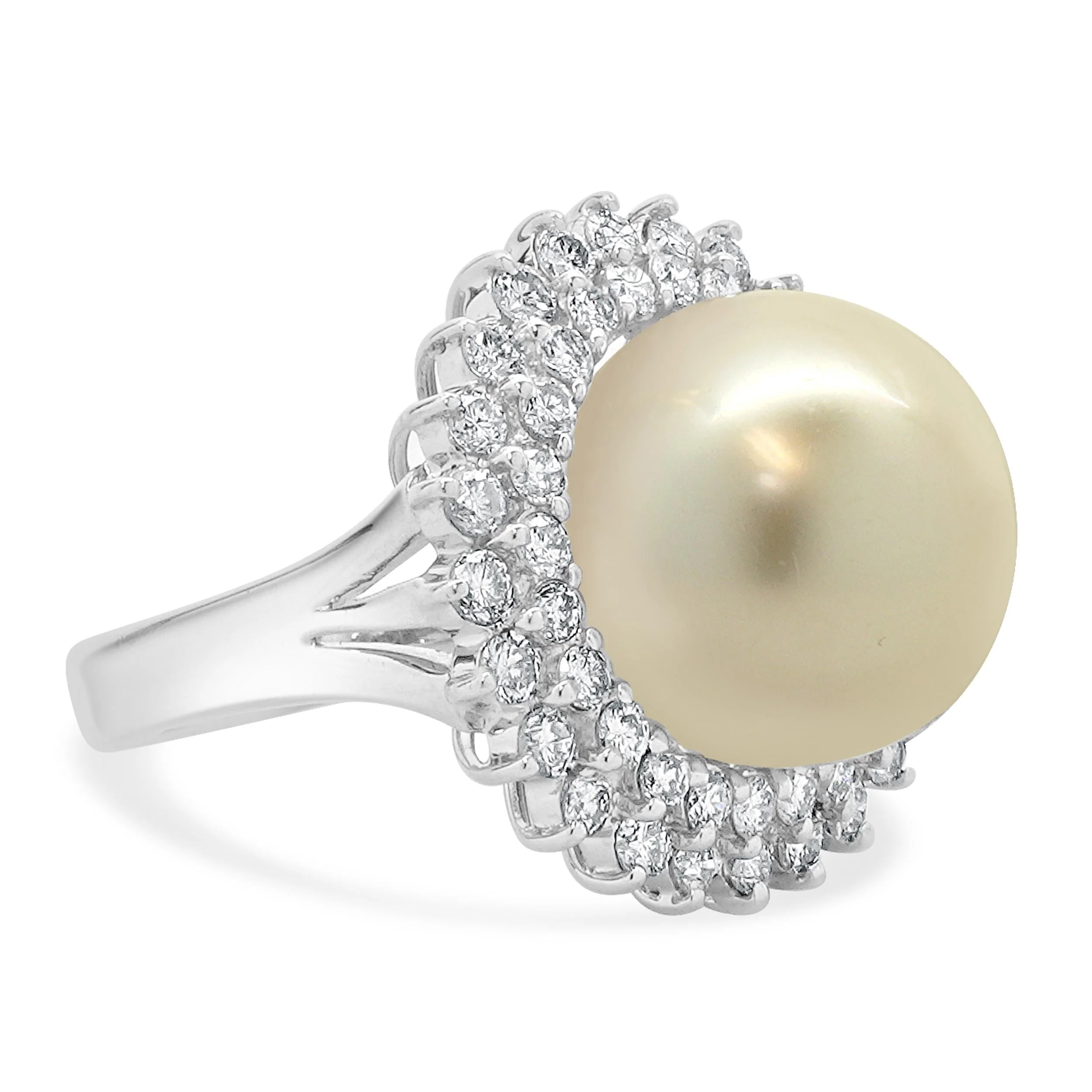 18 Karat White Gold 13mm South Sea Pearl and Diamond Ballerina Ring - Image 2
