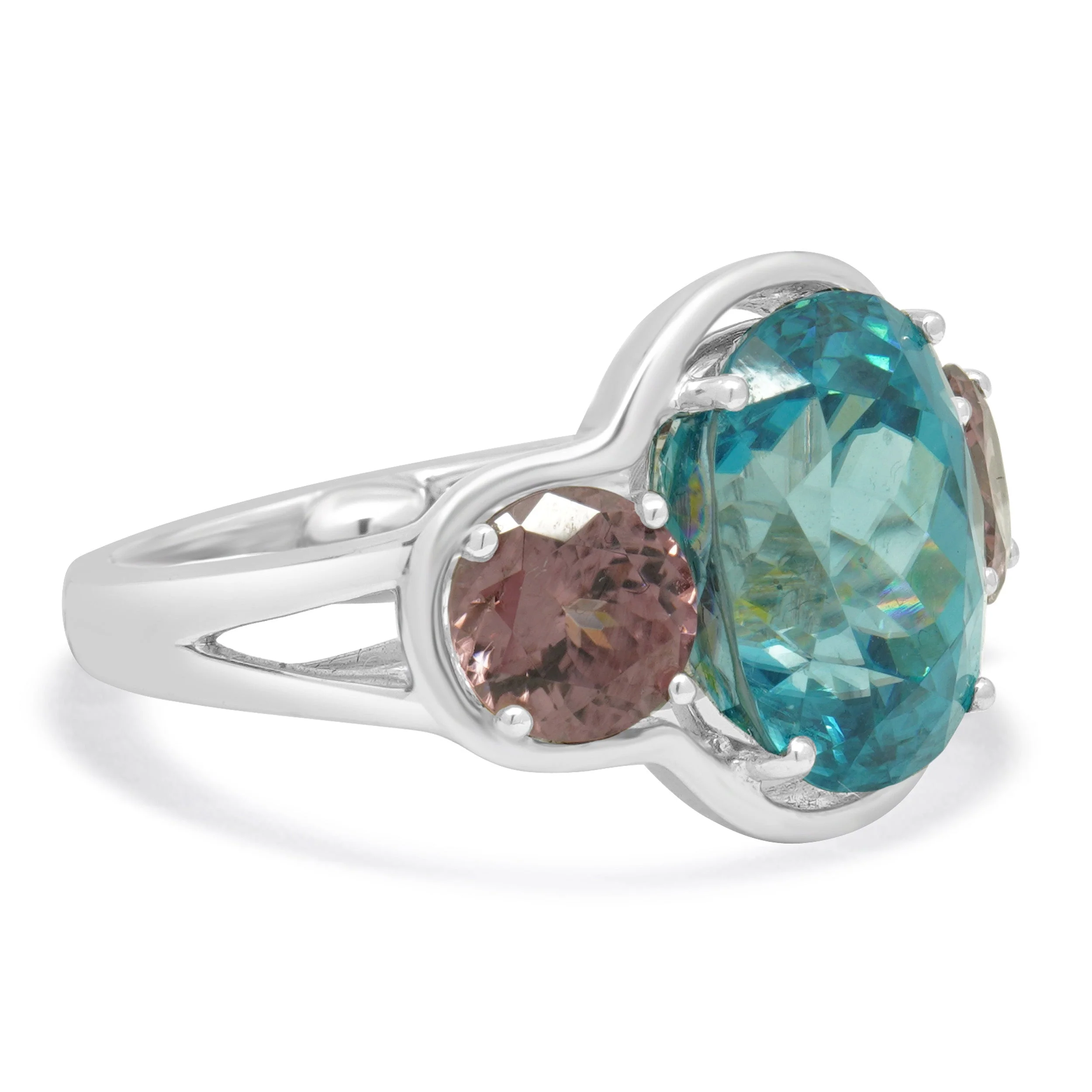 18 Karat White Gold 3 Stone Blue and Pink Zircon Ring - Image 2