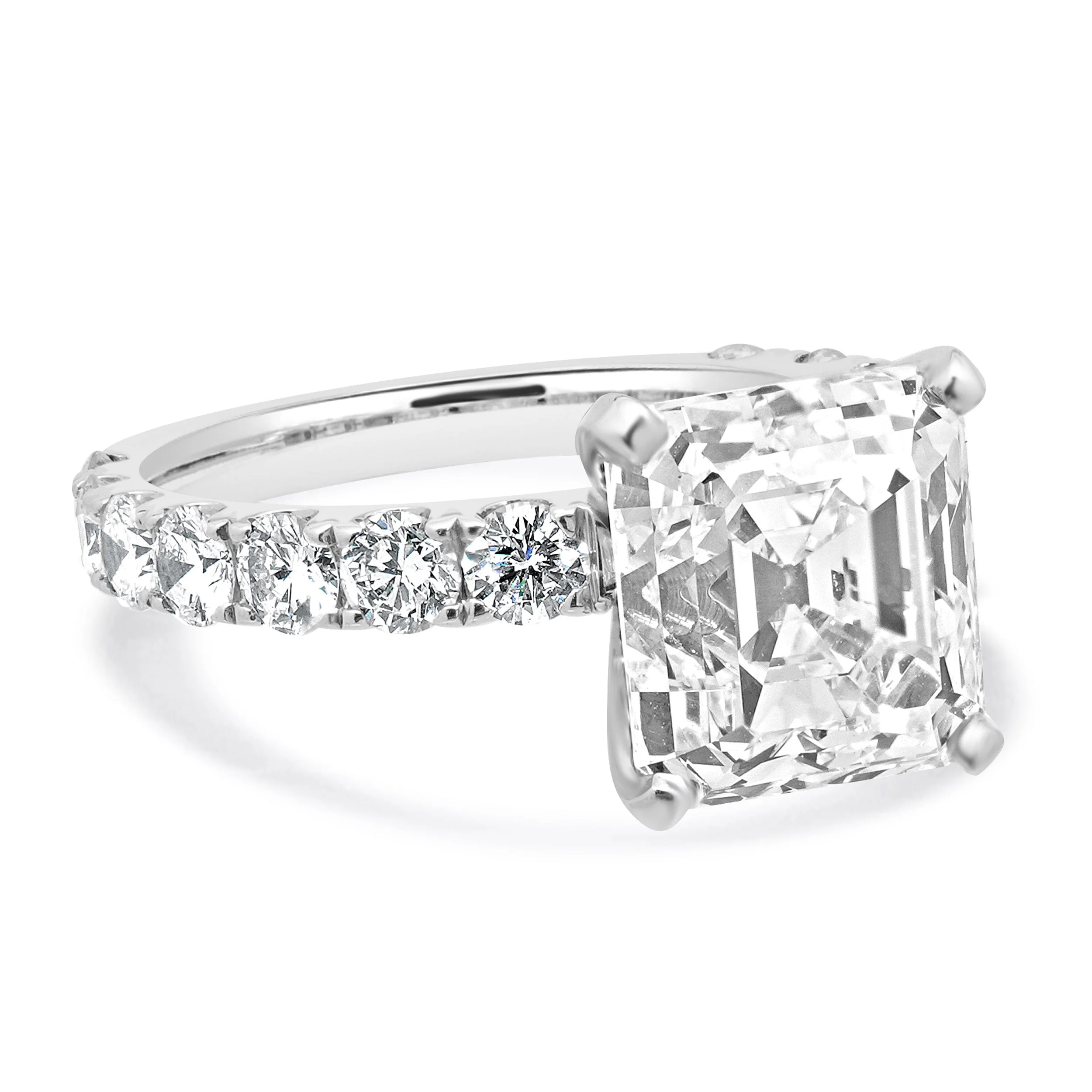 18 Karat White Gold Asscher Cut Diamond Engagement Ring - Image 4