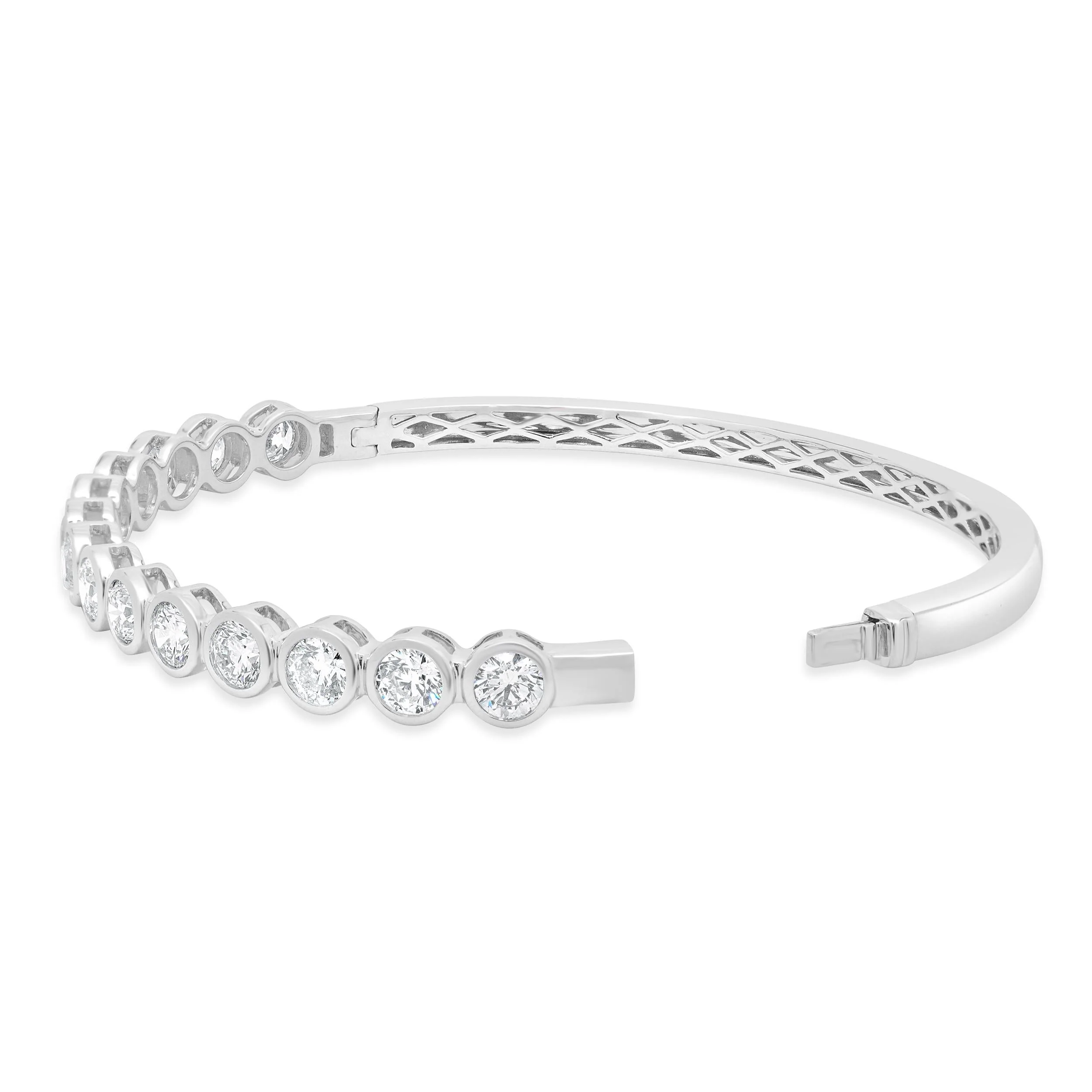 18 Karat White Gold Bezel Set Diamond Bangle Bracelet - Image 4