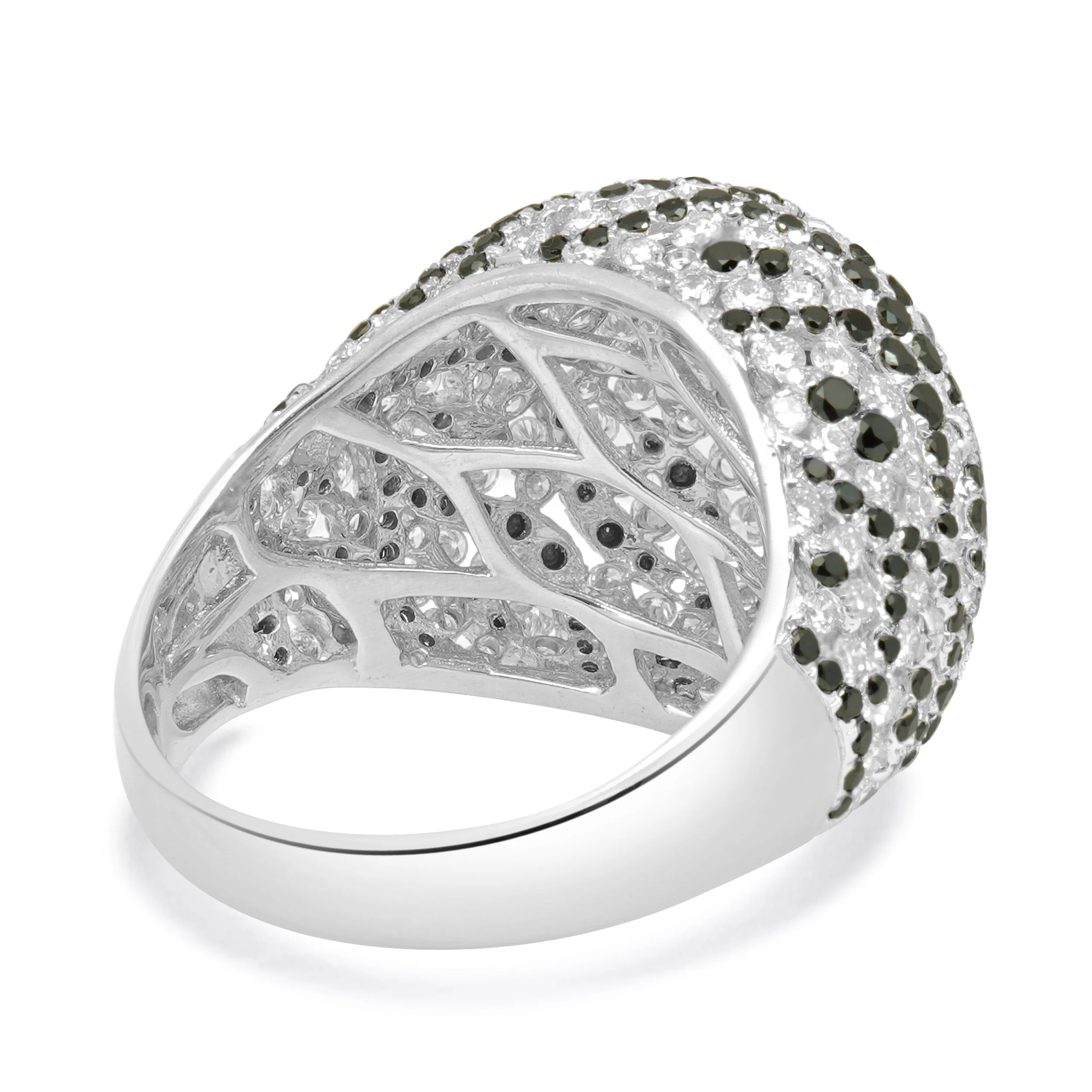 18 Karat White Gold Black & White Diamond Dome Ring - Image 4