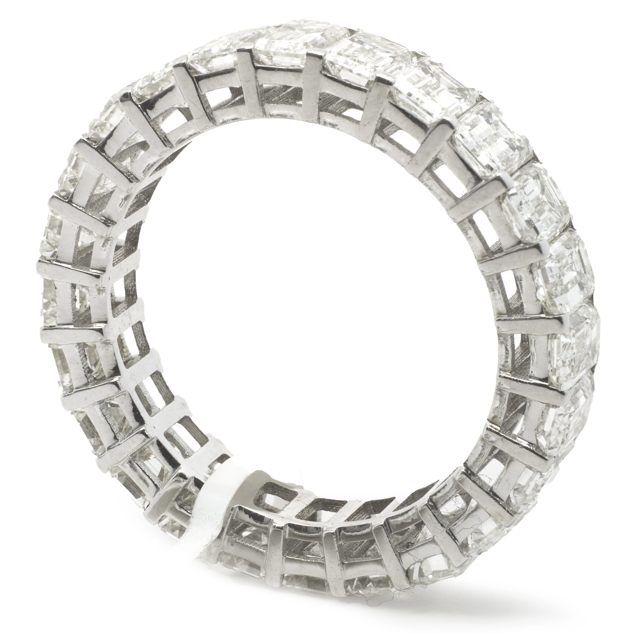18 Karat White Gold Emerald Cut Diamond Eternity Band - Image 3